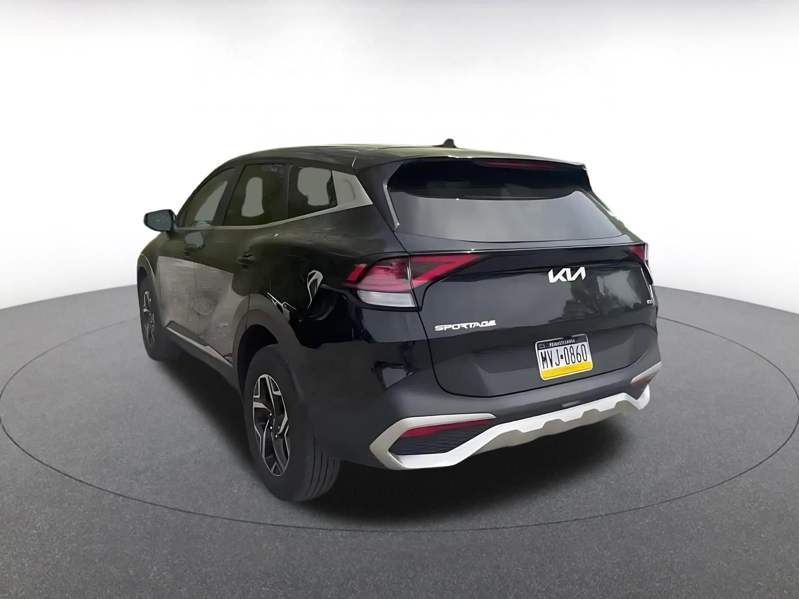 Thumbnail: 2025 Kia Sportage - 11