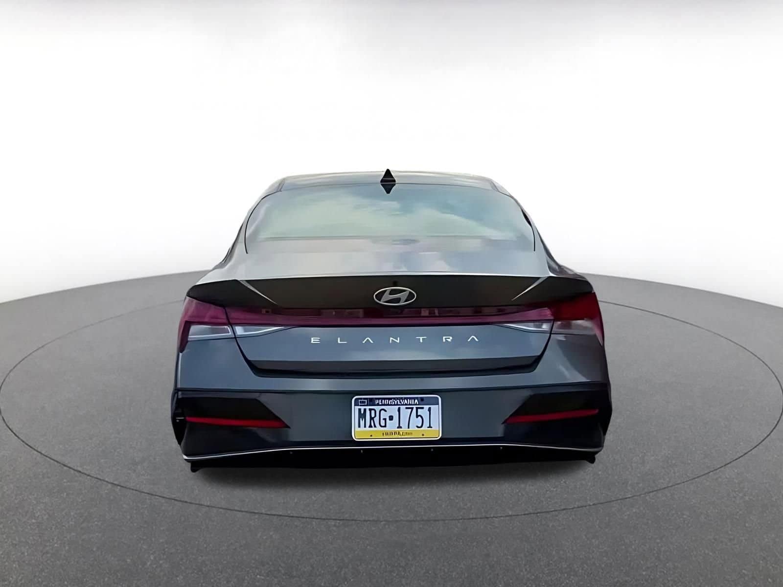 Thumbnail: 2025 Hyundai Elantra - 12