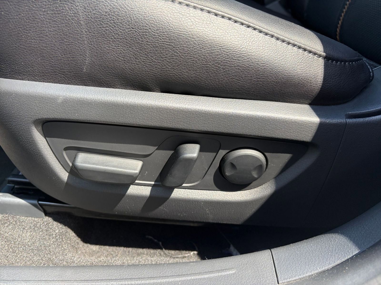 Thumbnail: 2025 Mazda CX-50 - 22