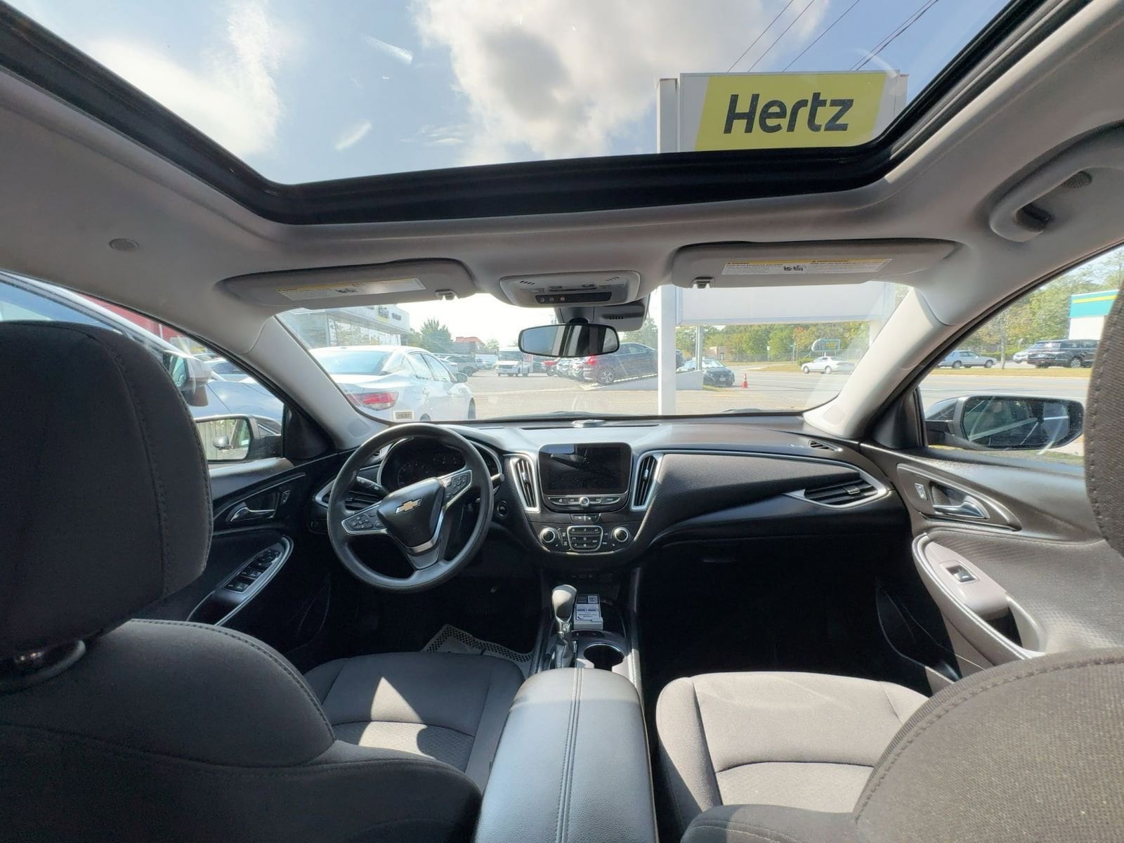 Thumbnail: 2024 Chevrolet Malibu - 18