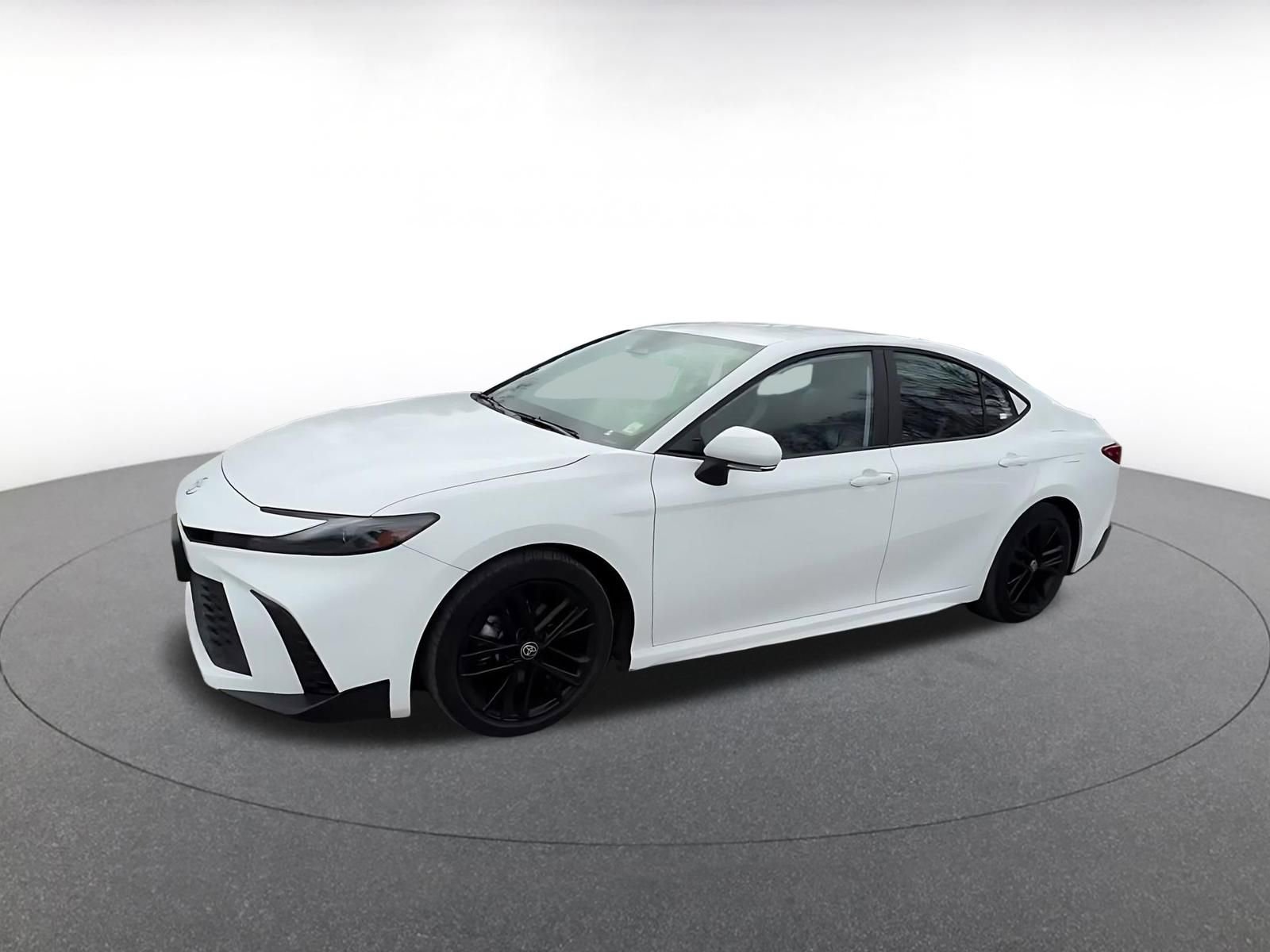 Thumbnail: 2025 Toyota Camry - 8