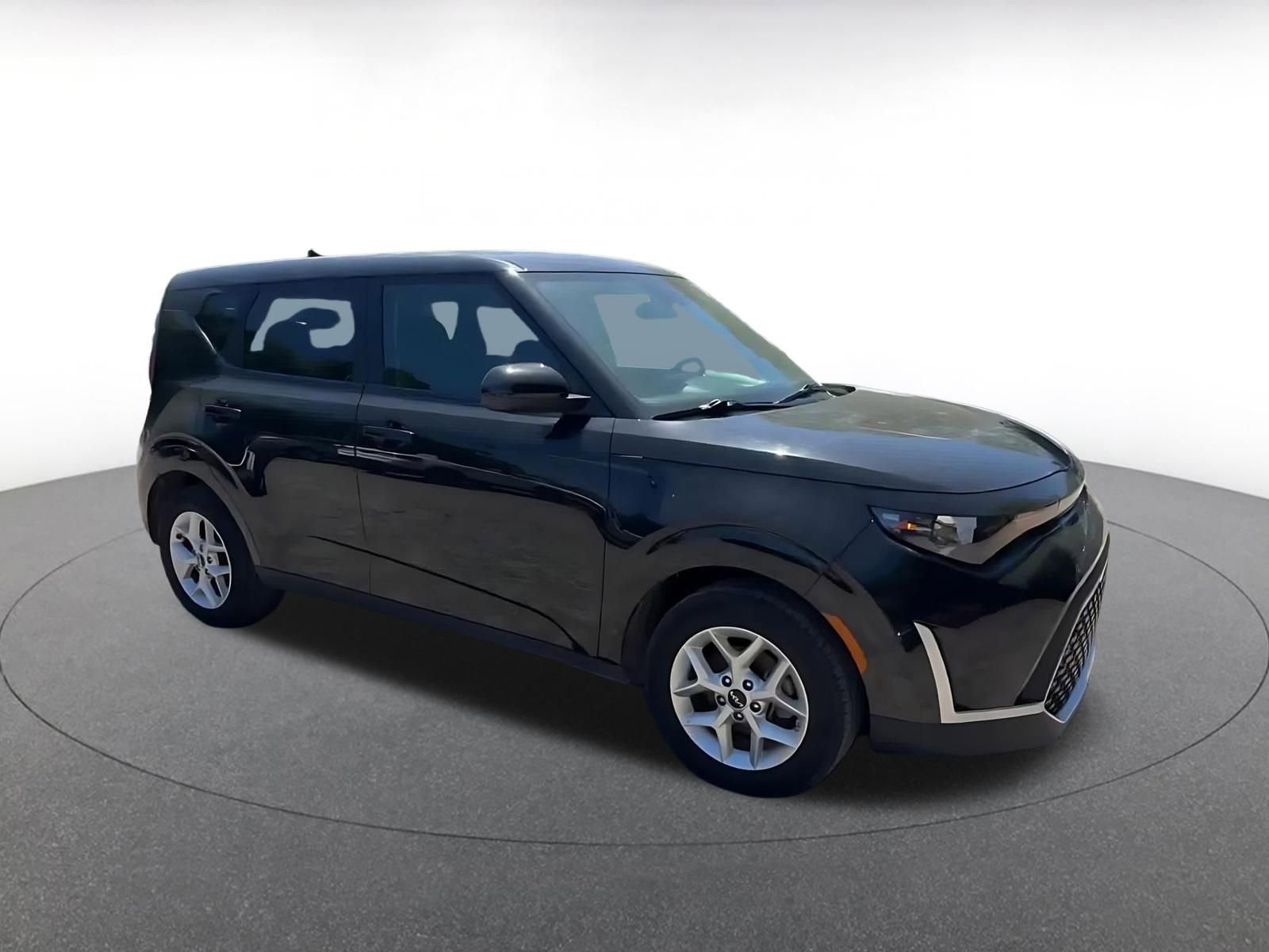 Thumbnail: 2025 Kia Soul - 2