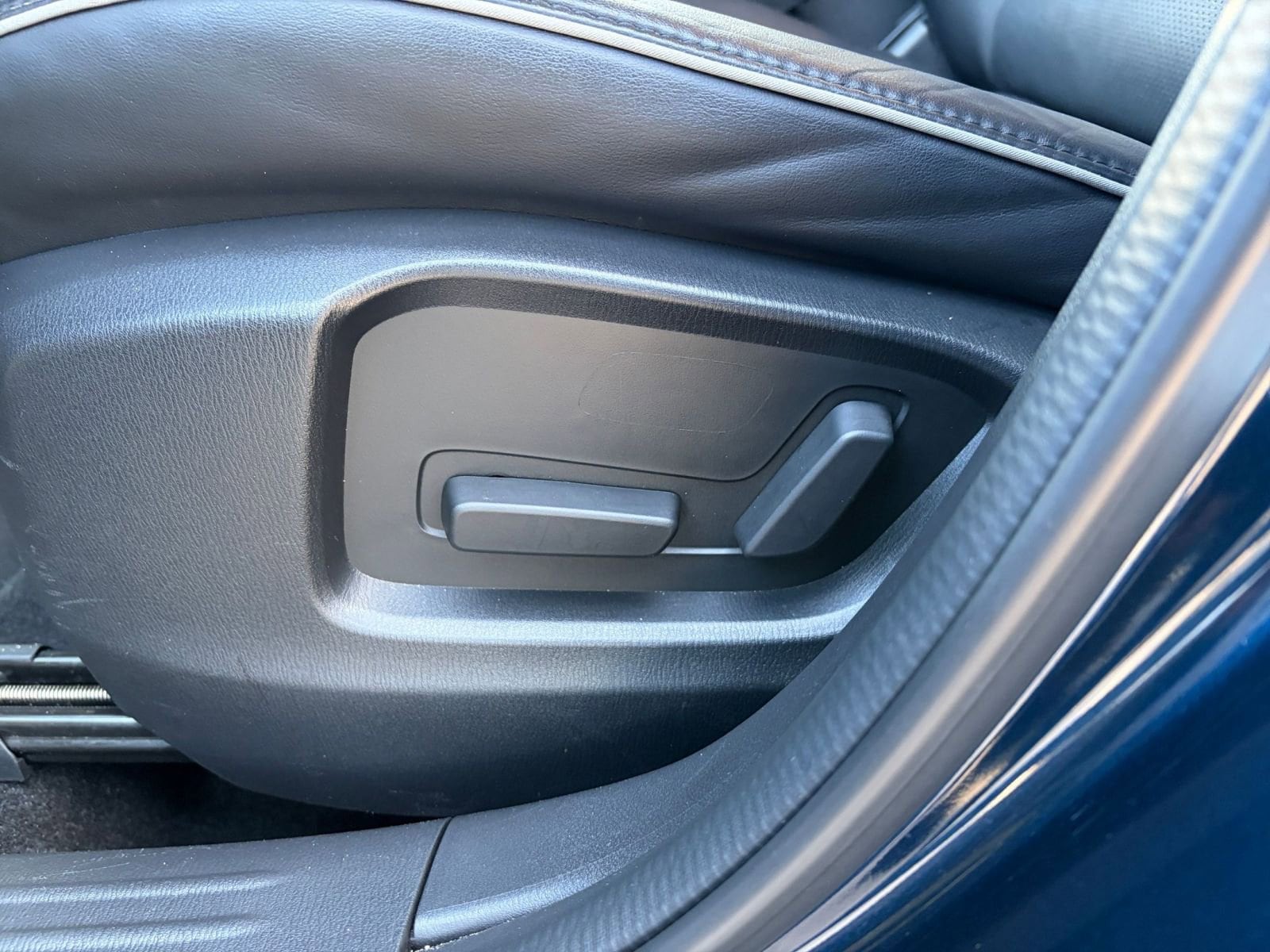 Thumbnail: 2025 Mazda CX-5 - 23