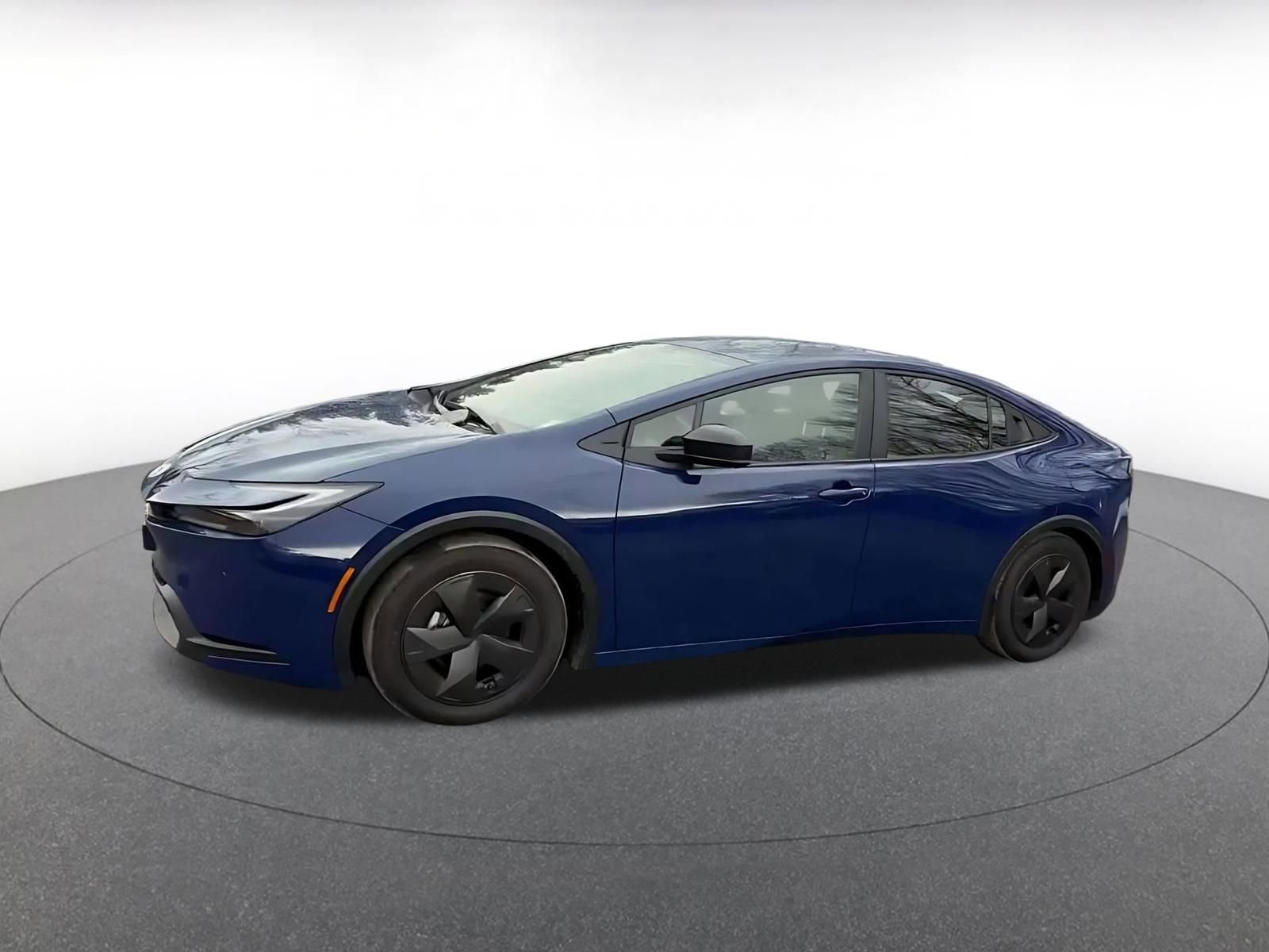 Thumbnail: 2025 Toyota Prius - 8