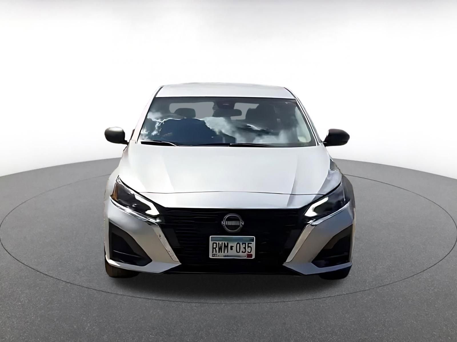 Thumbnail: 2025 Nissan Altima - 4