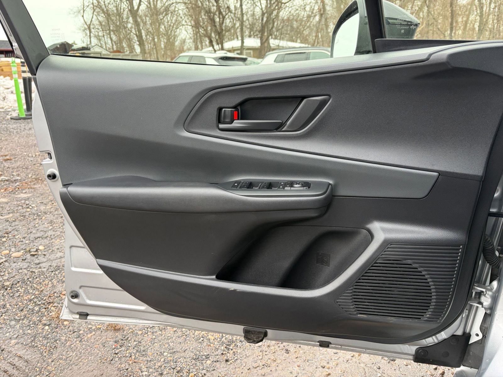 Thumbnail: 2025 Toyota Prius - 18