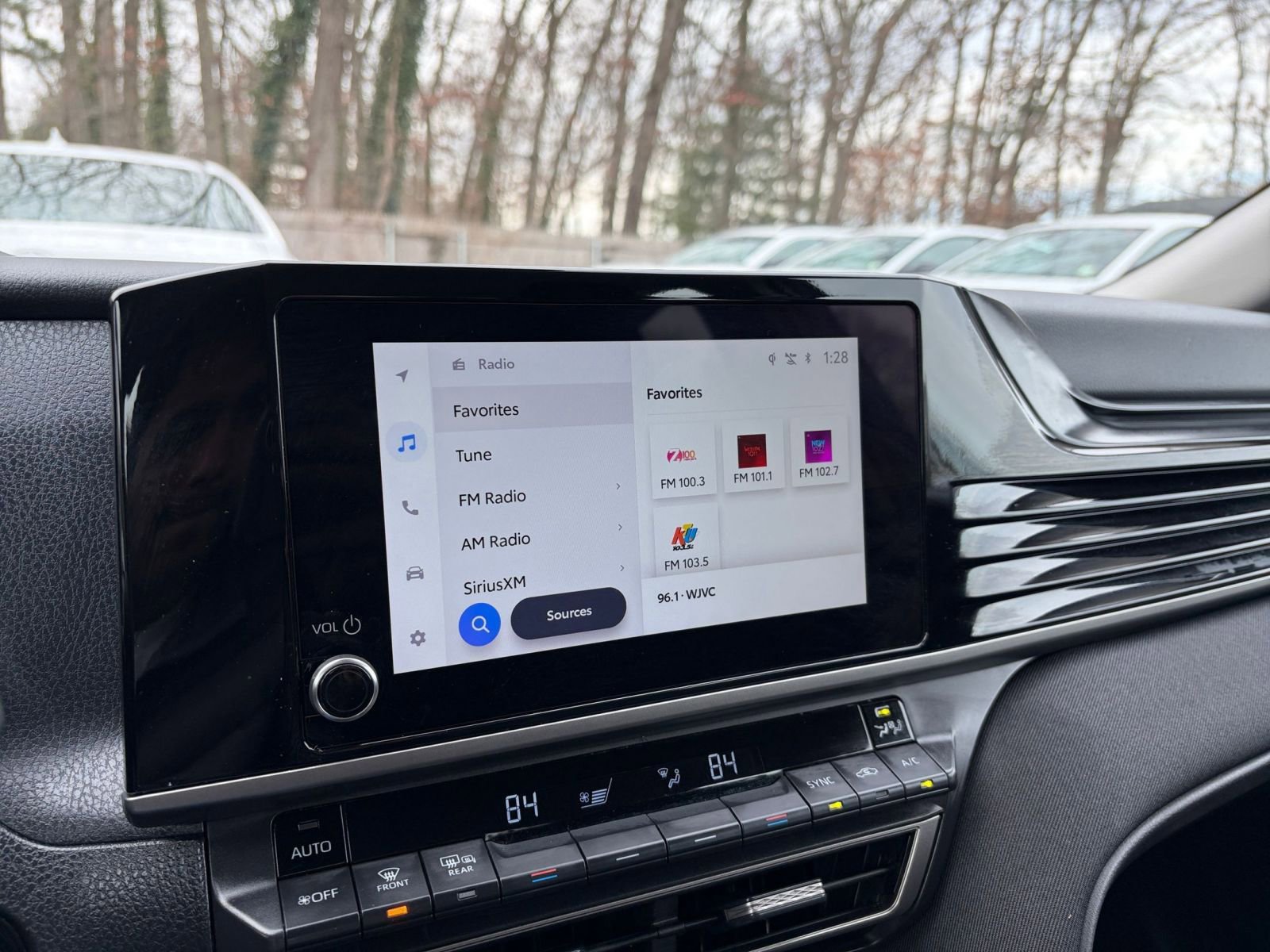 Thumbnail: 2025 Toyota Camry - 20