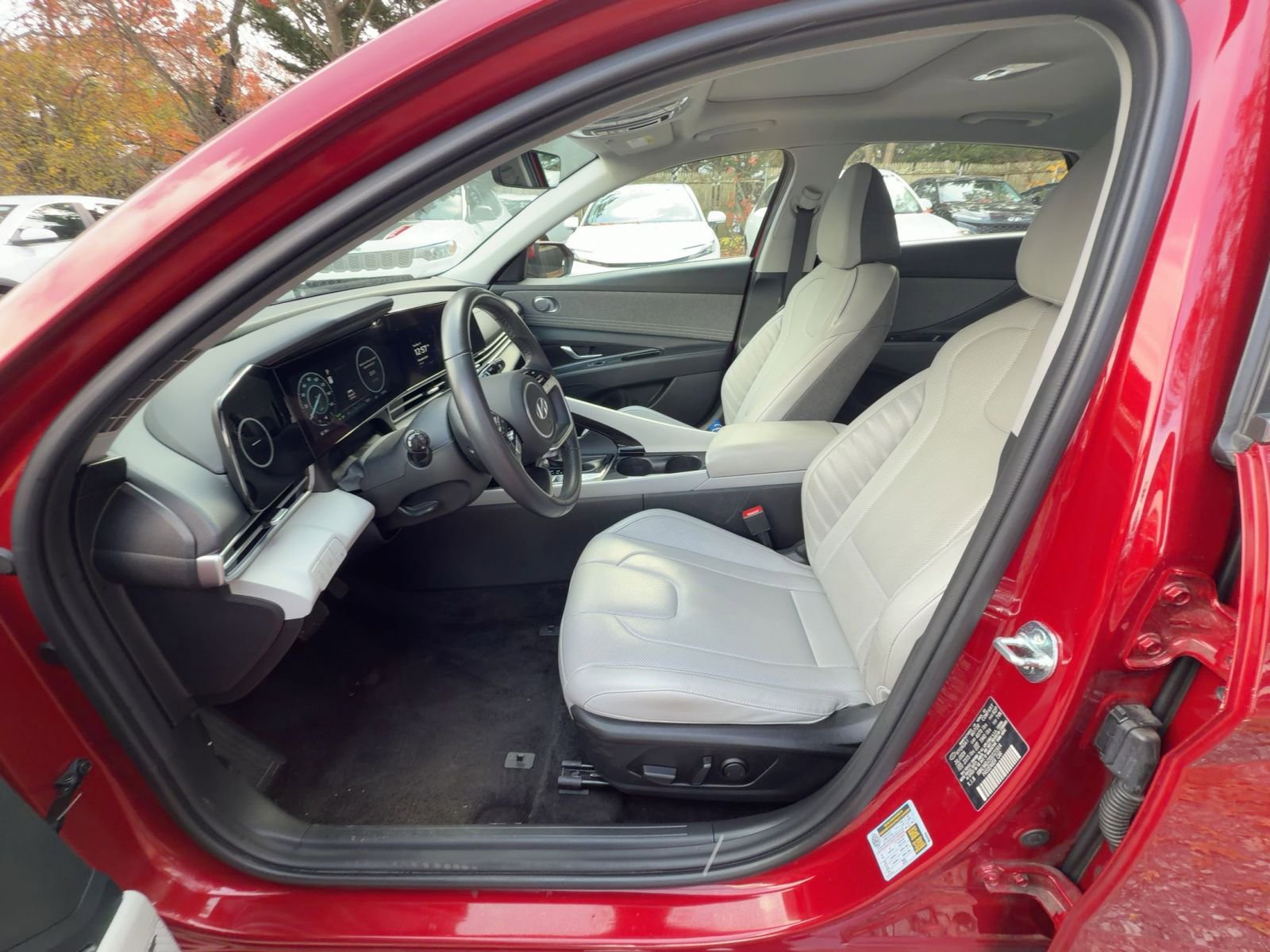 Thumbnail: 2025 Hyundai Elantra - 24