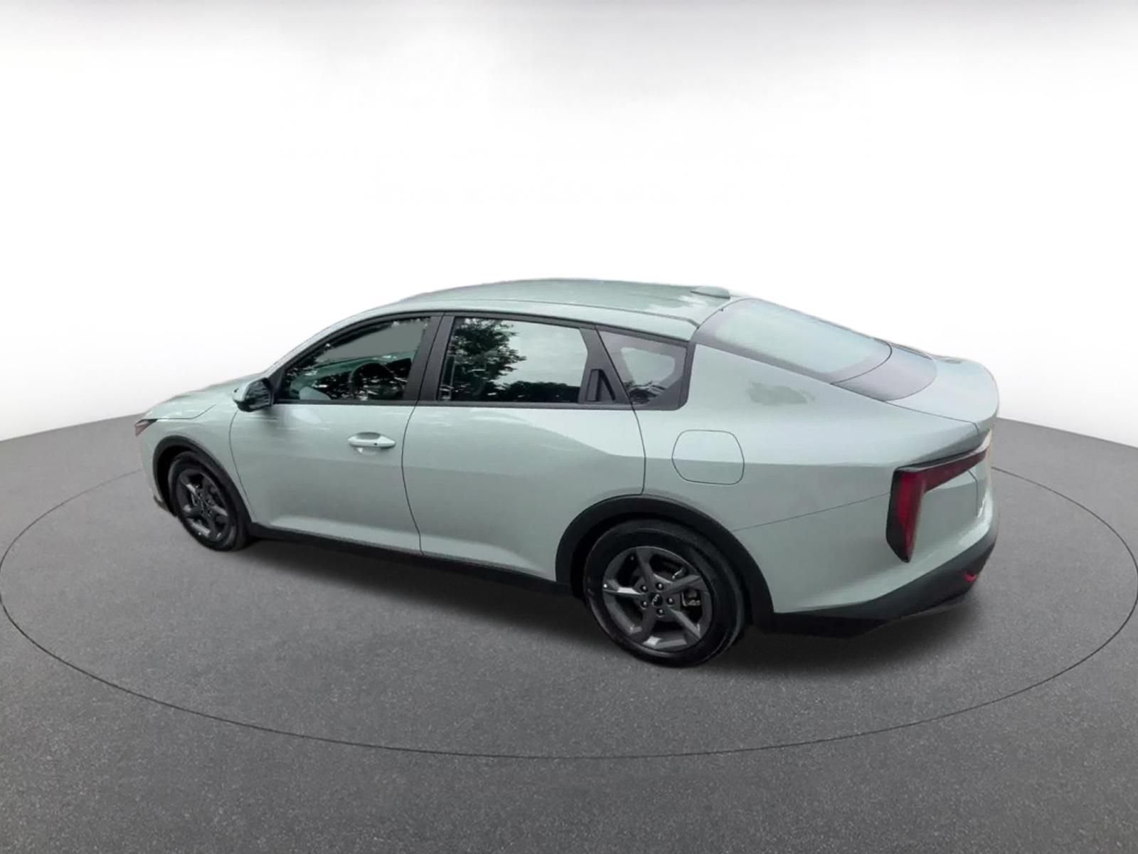 Thumbnail: 2025 Kia K4 - 8