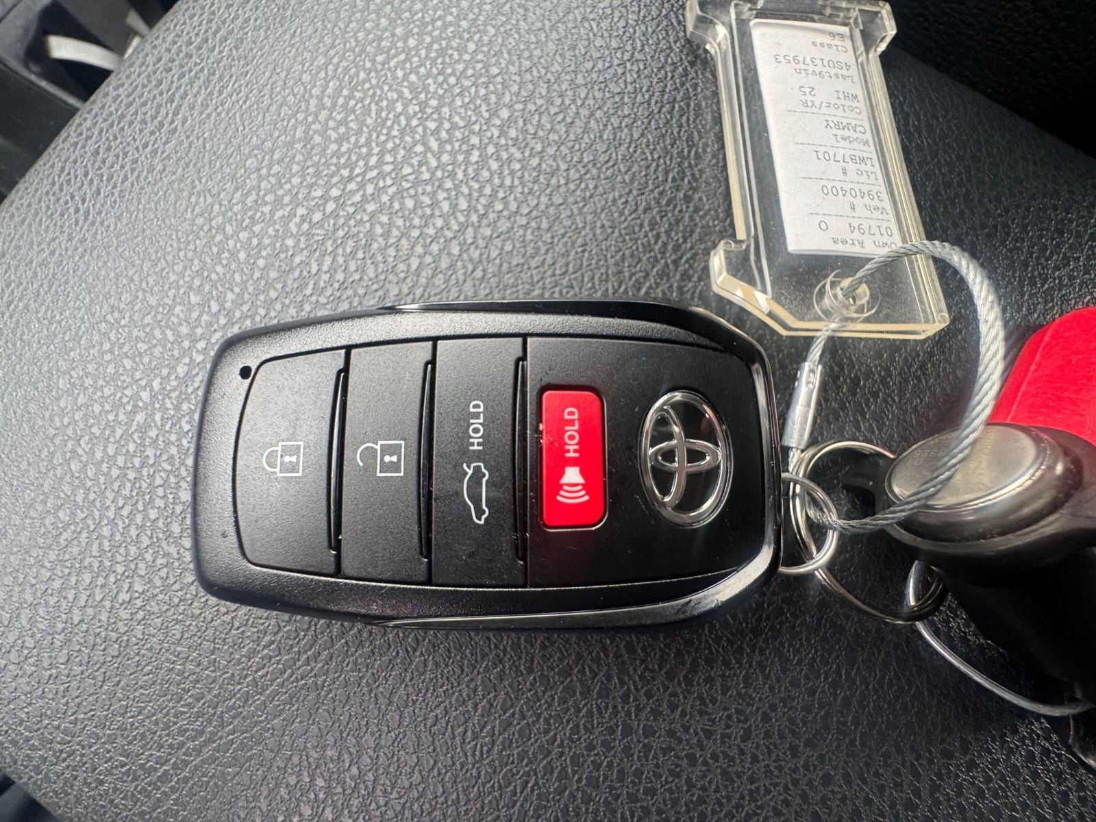 Thumbnail: 2025 Toyota Camry - 18