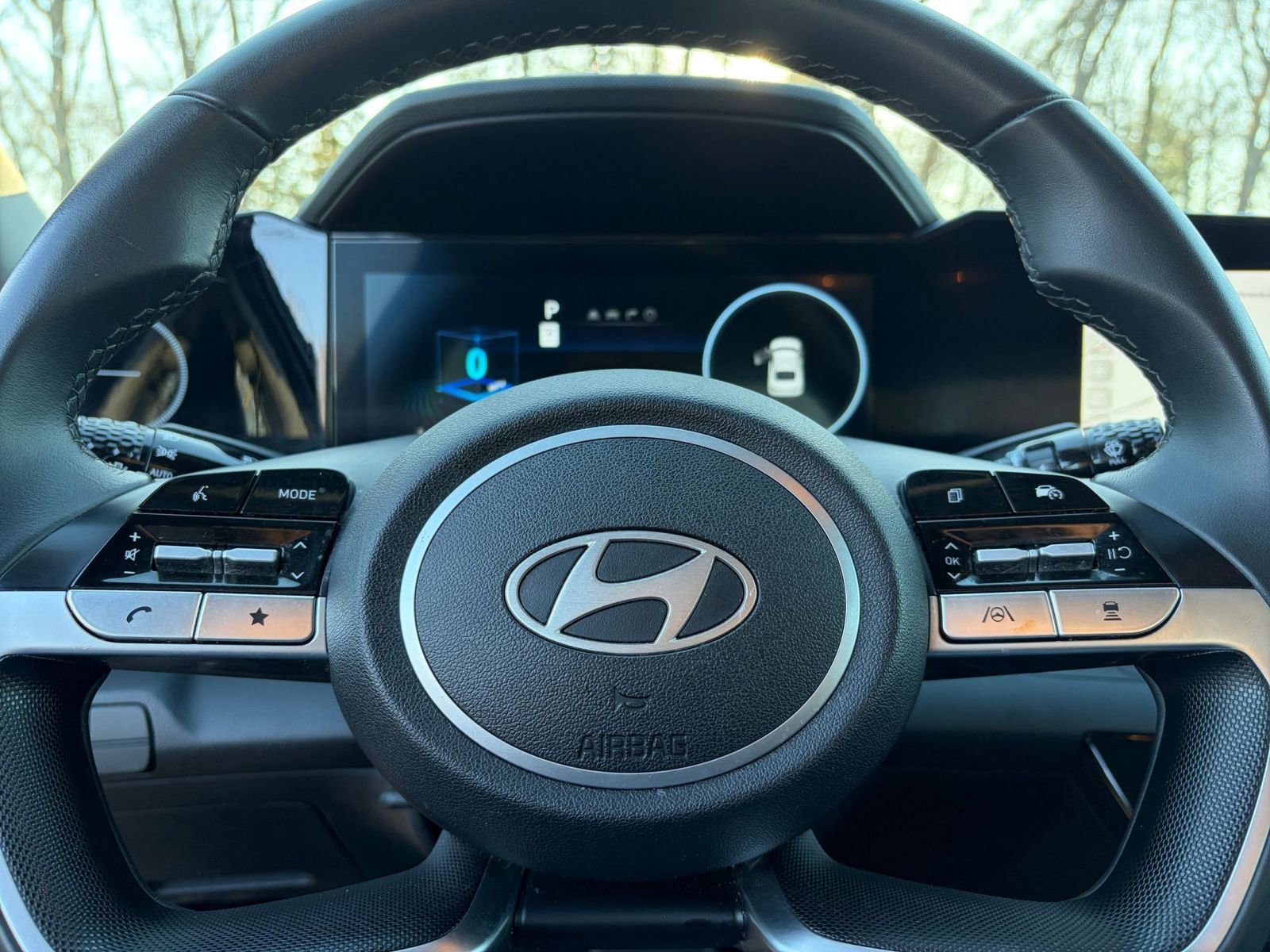 Thumbnail: 2025 Hyundai Elantra - 28