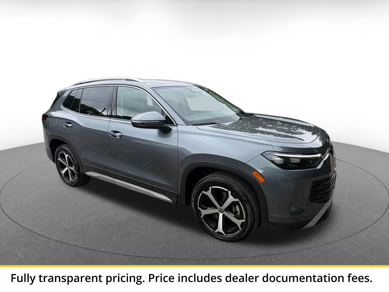 Thumbnail: 2026 Volkswagen Tiguan - 1