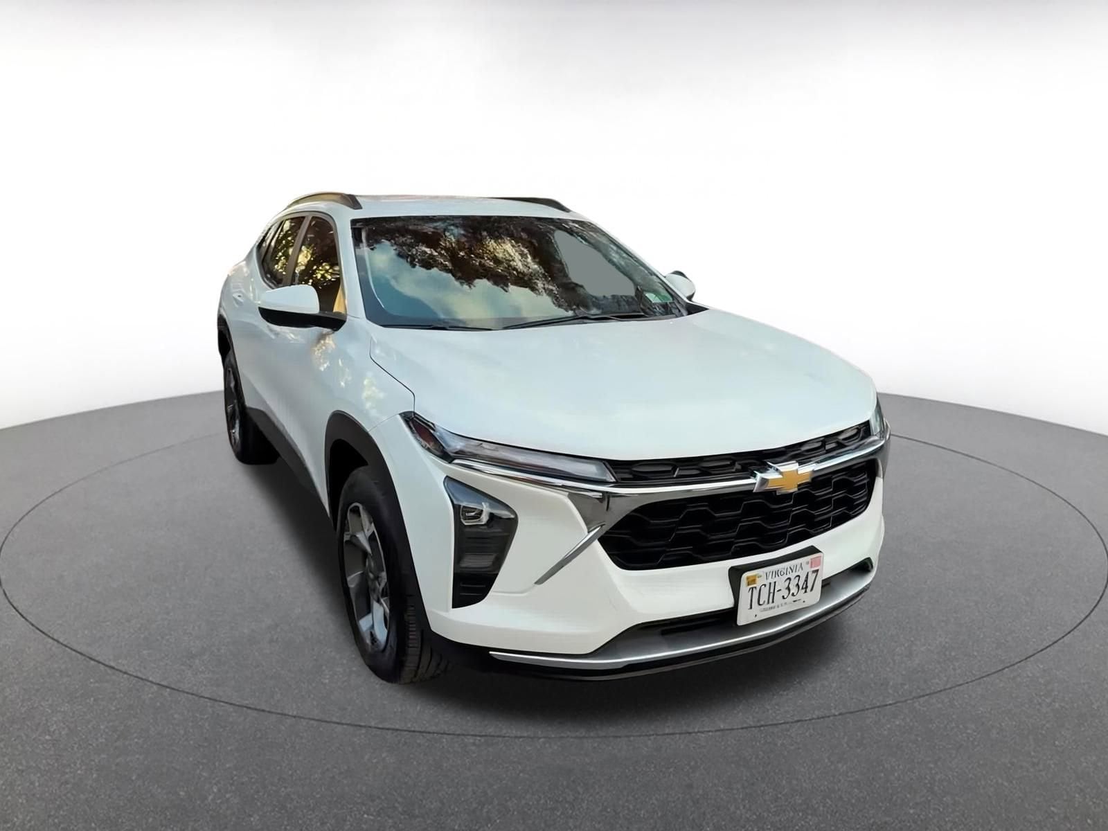 Thumbnail: 2025 Chevrolet Trax - 3