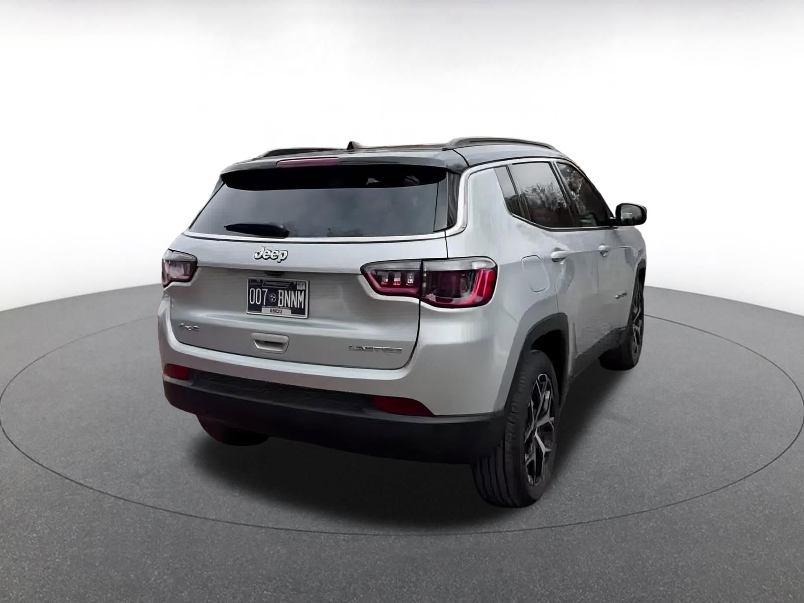 Thumbnail: 2025 Jeep Compass - 14