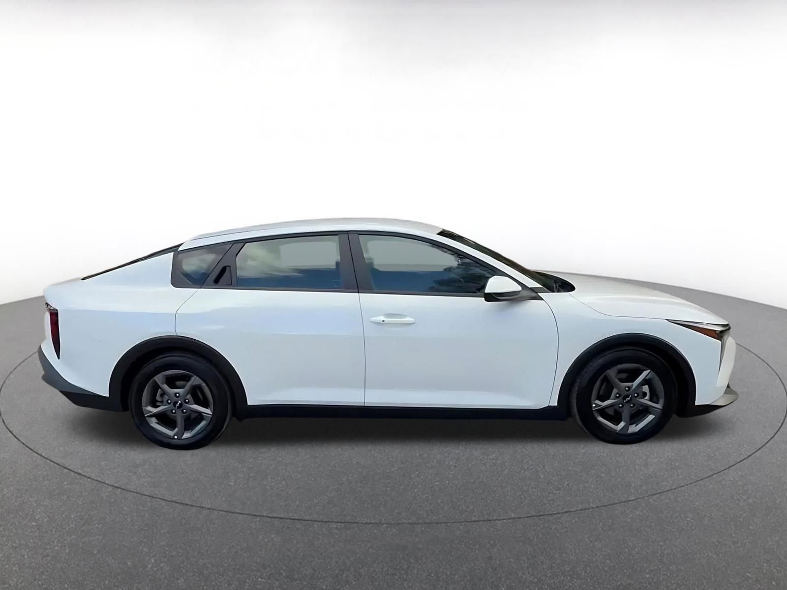 Thumbnail: 2025 Kia K4 - 12