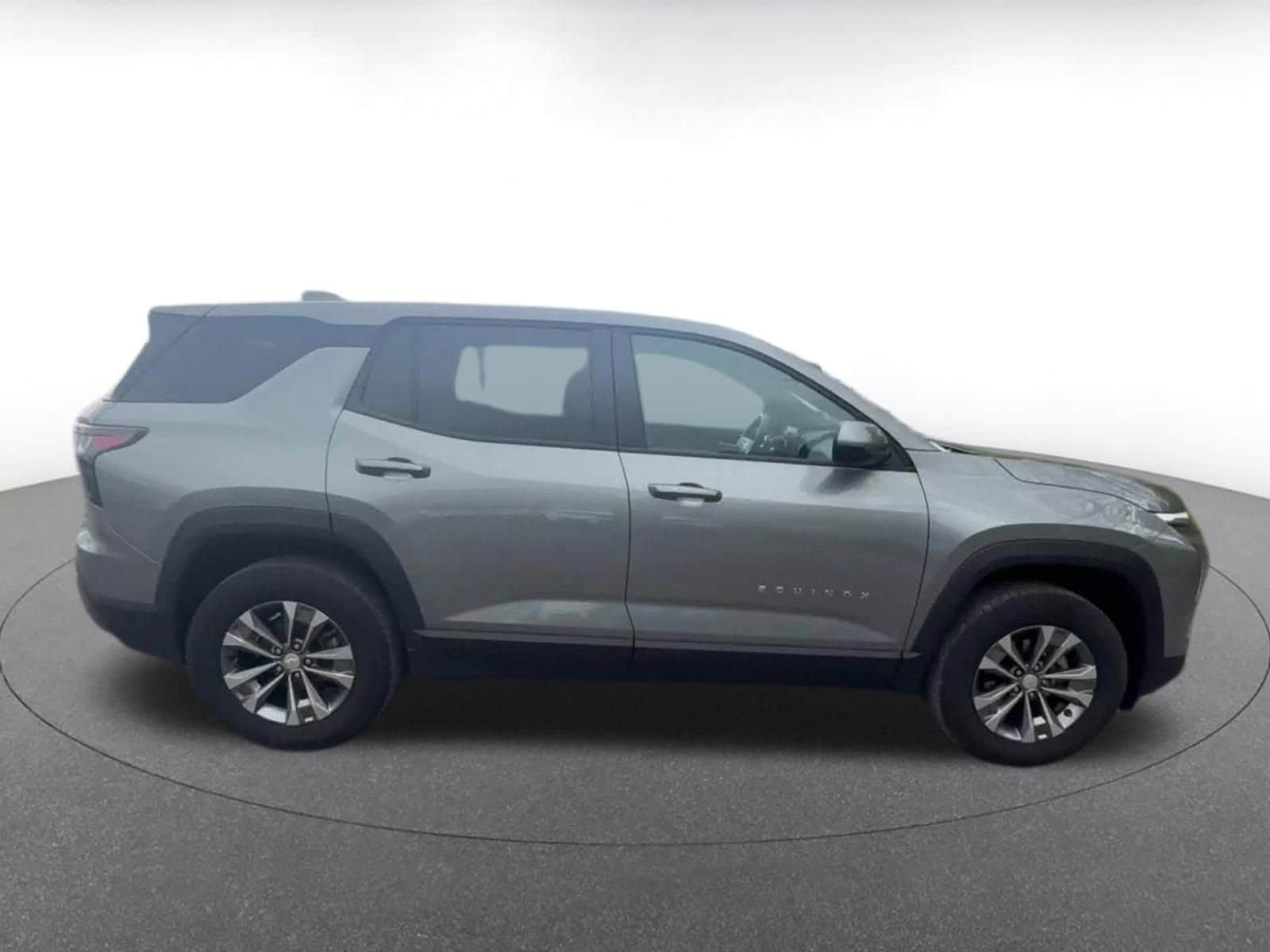 Thumbnail: 2025 Chevrolet Equinox - 16