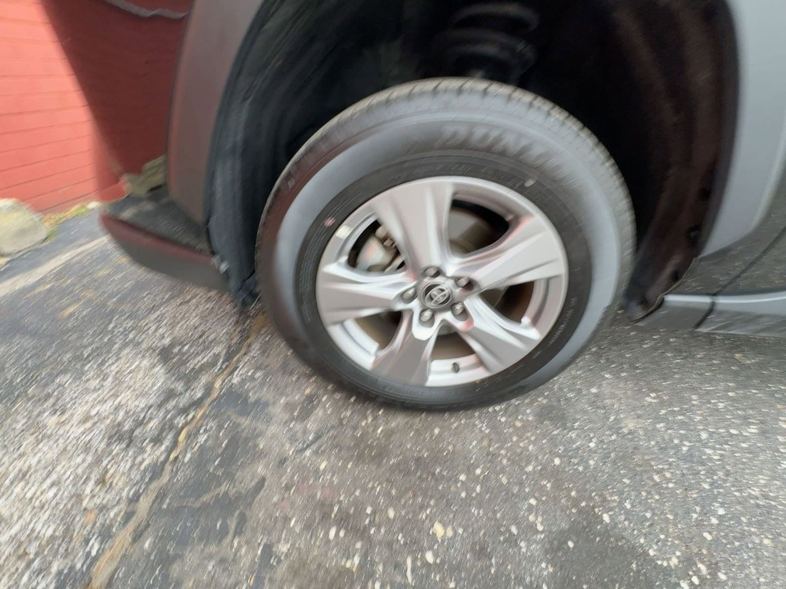 Thumbnail: 2025 Toyota RAV4 - 9