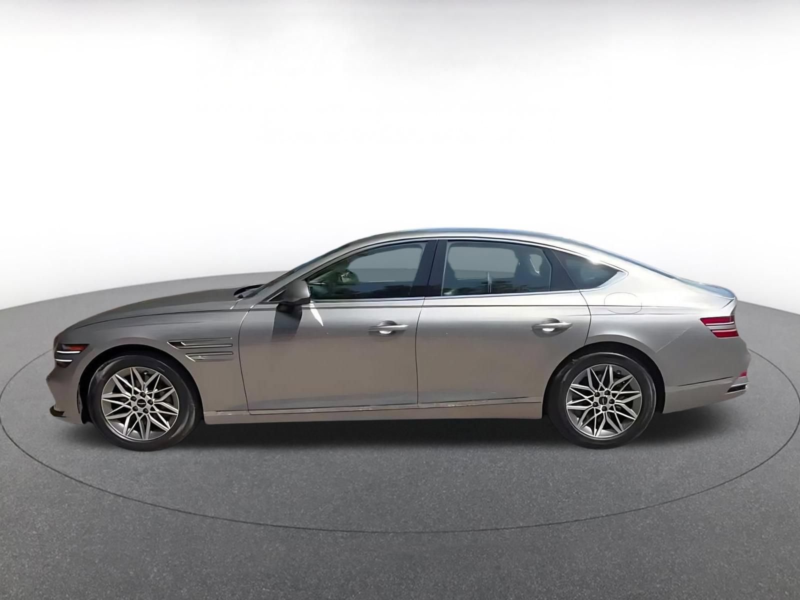 Thumbnail: 2026 Genesis G80 - 9