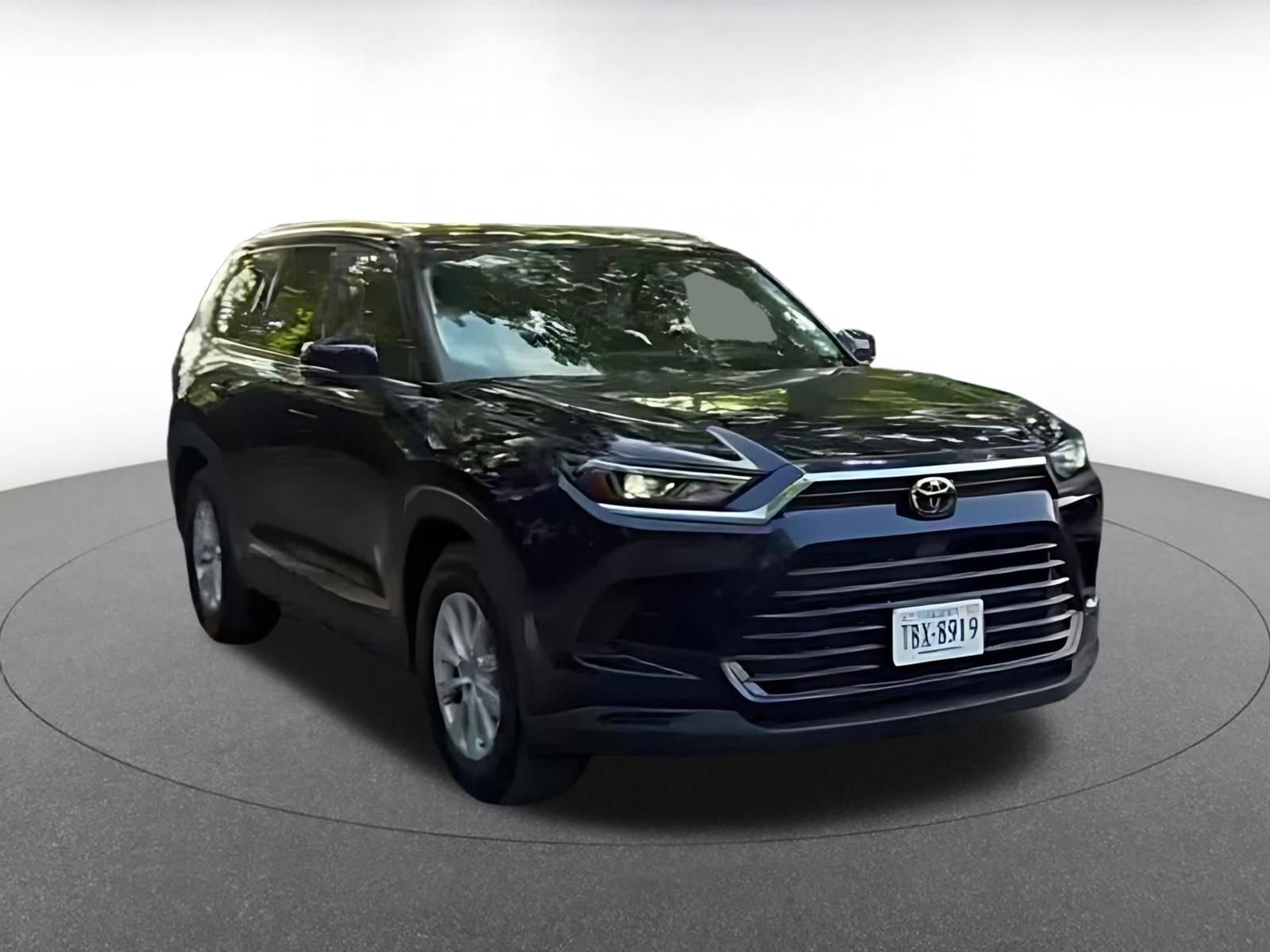Thumbnail: 2025 Toyota Grand Highlander - 4
