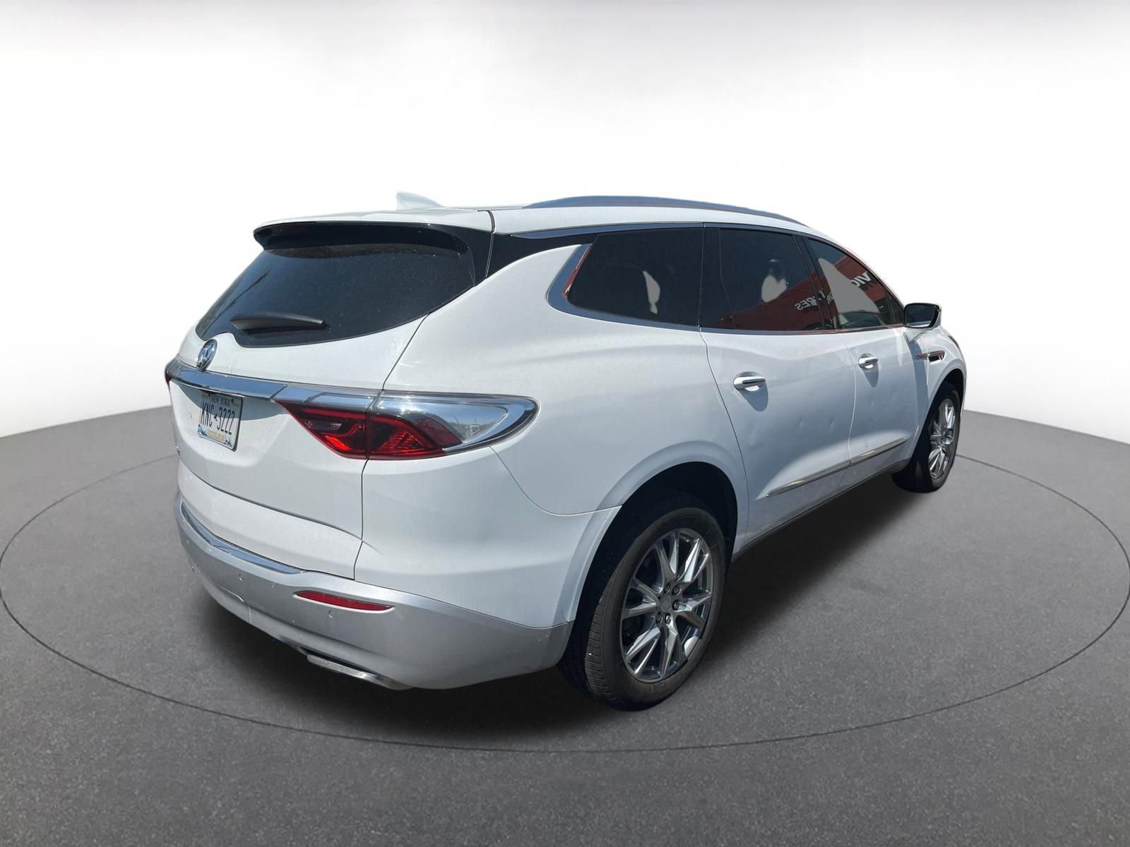 Thumbnail: 2022 Buick Enclave - 4