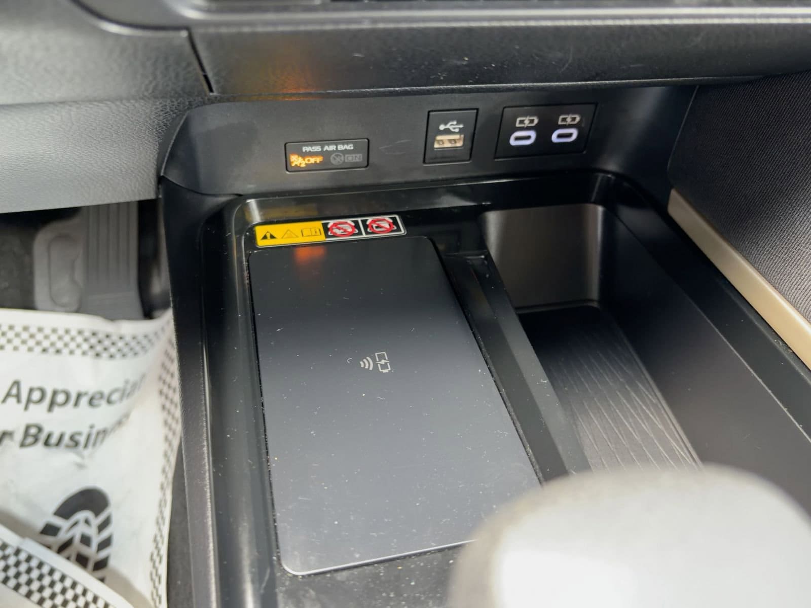 Thumbnail: 2025 Toyota Camry - 32