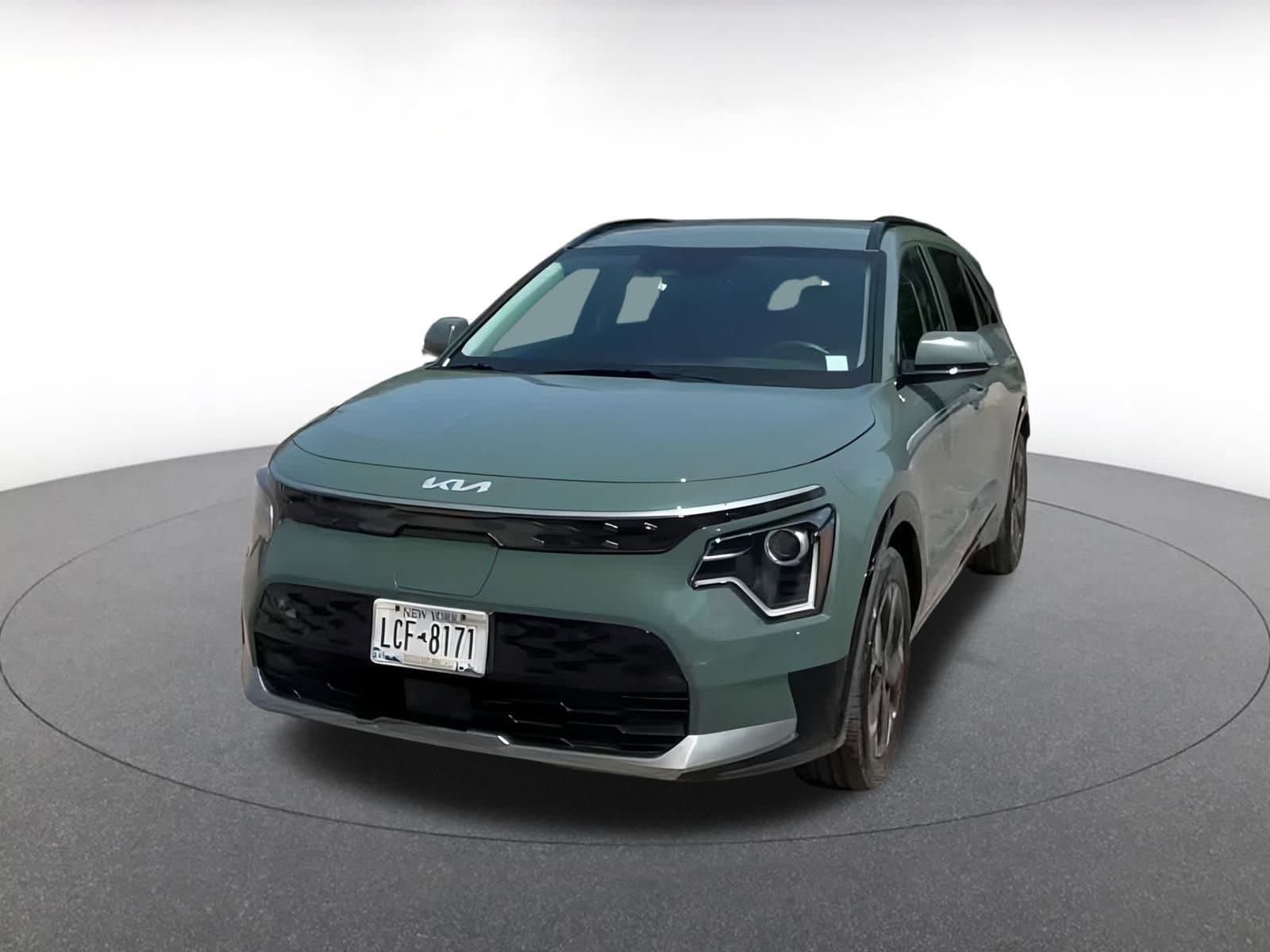 Thumbnail: 2023 Kia Niro - 6