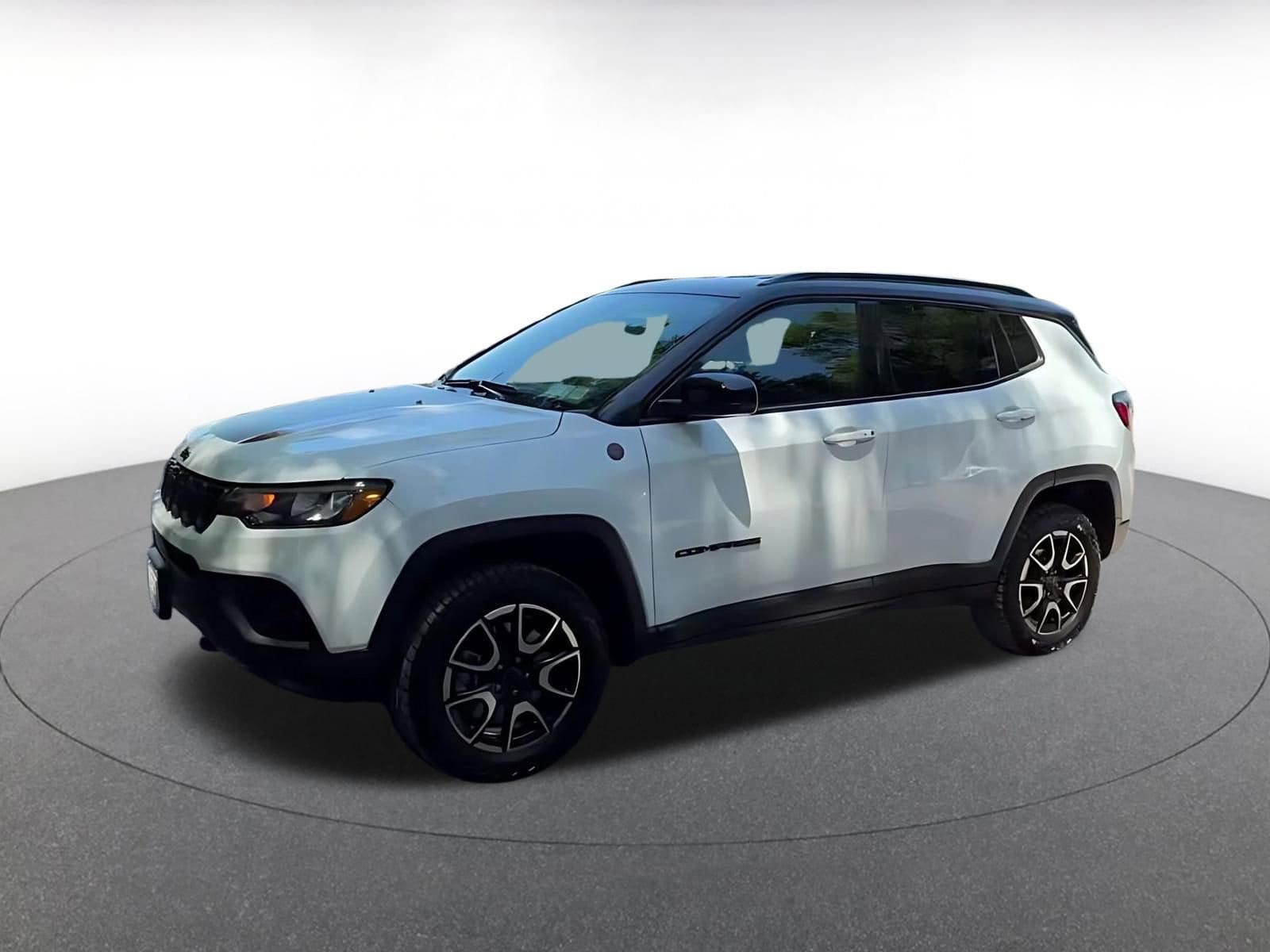 Thumbnail: 2025 Jeep Compass - 8