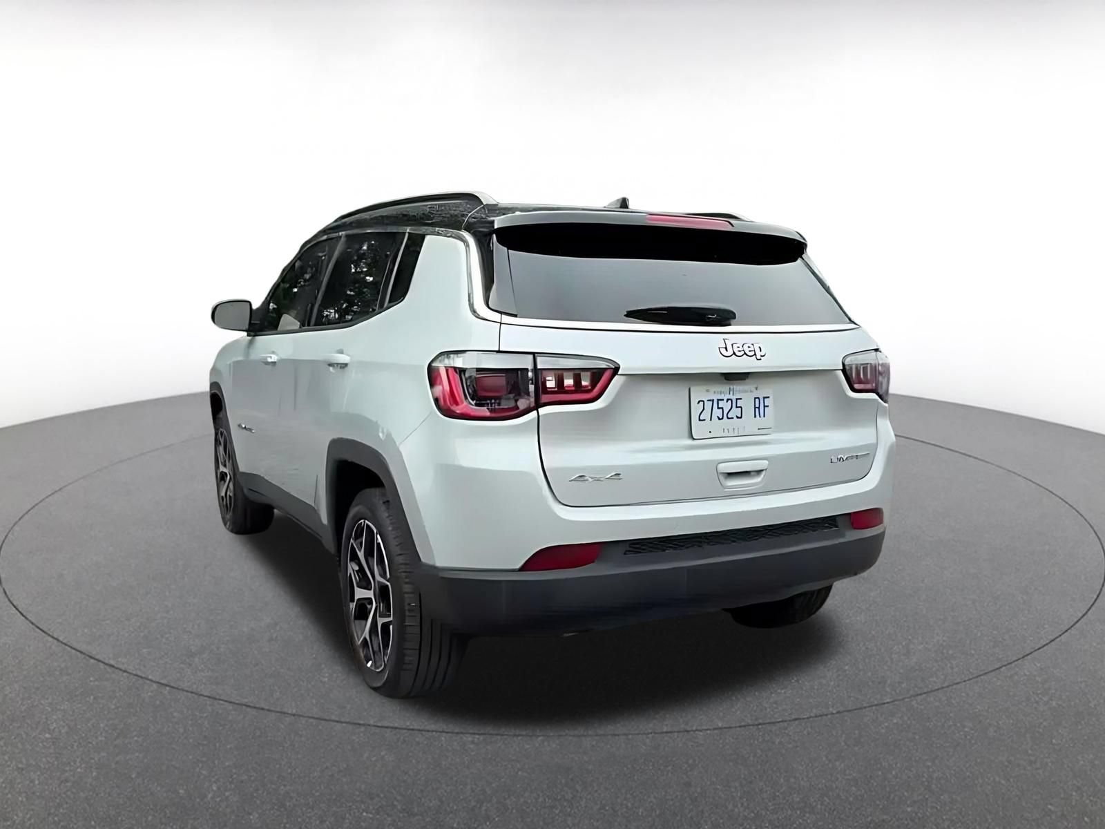 Thumbnail: 2025 Jeep Compass - 10