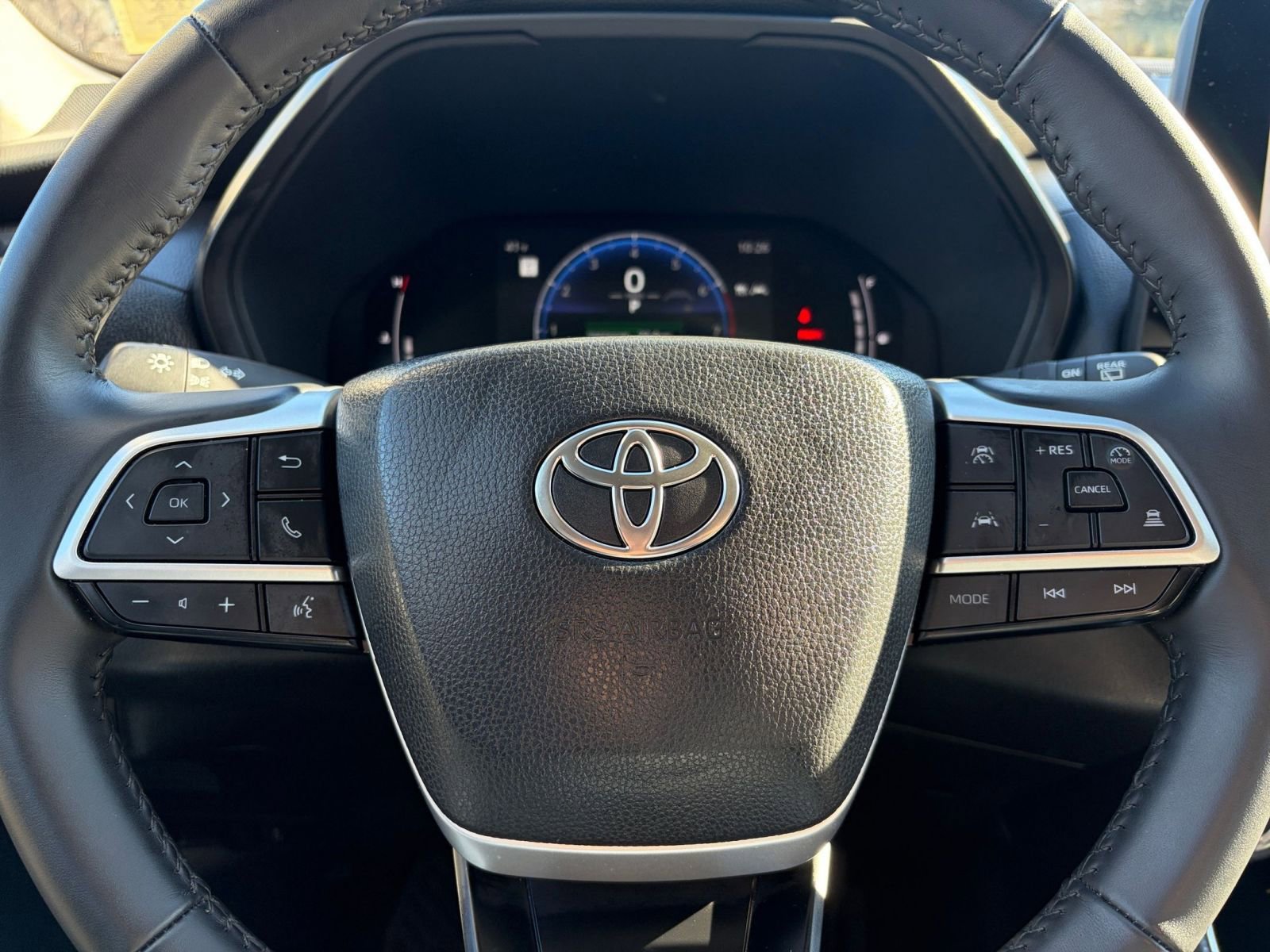 Thumbnail: 2025 Toyota Grand Highlander - 28