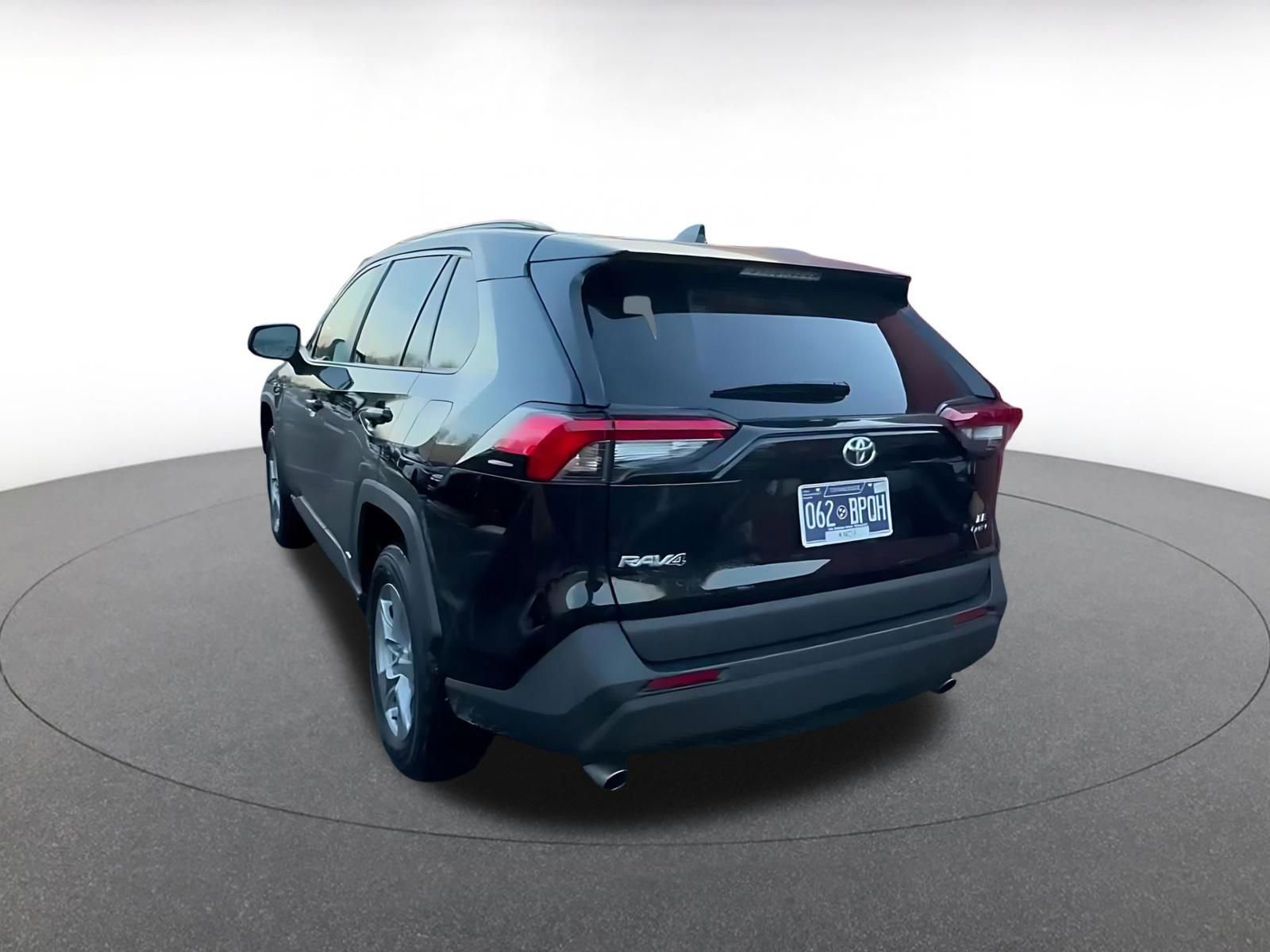 Thumbnail: 2025 Toyota RAV4 - 11