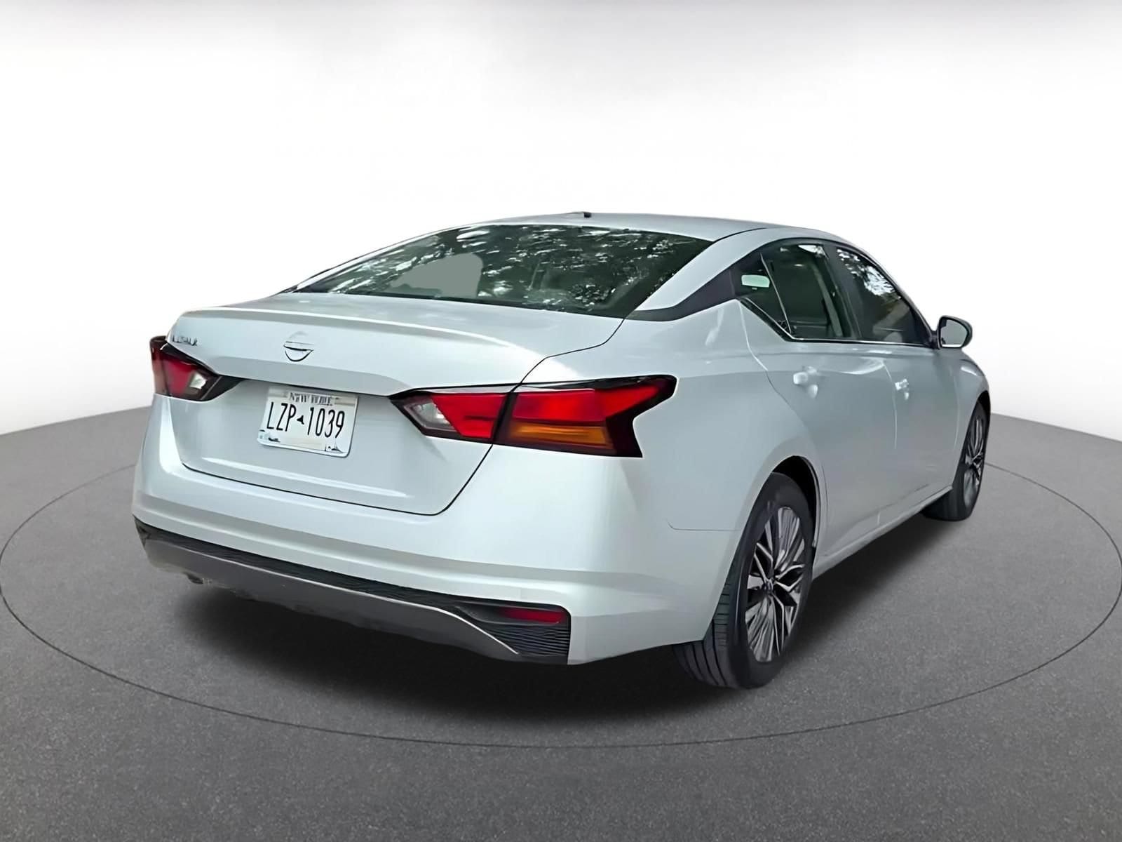 Thumbnail: 2026 Nissan Altima - 14