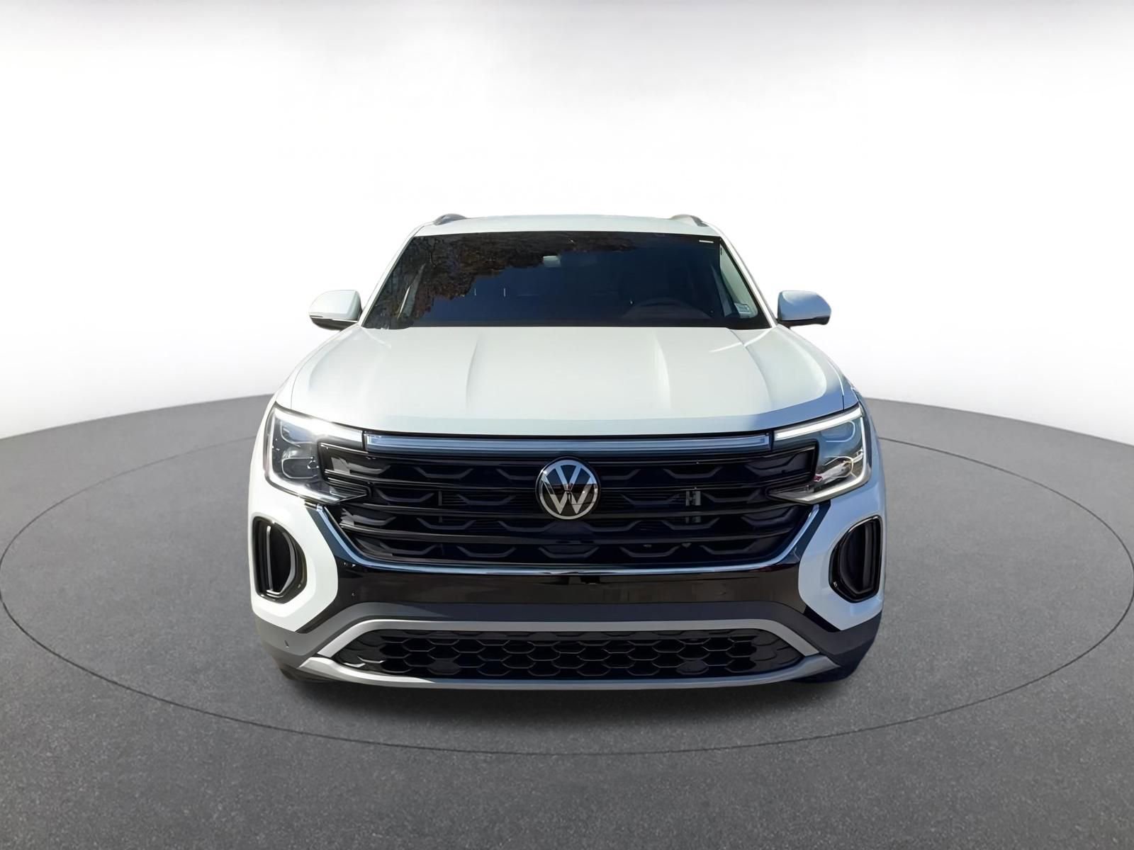 Thumbnail: 2025 Volkswagen Atlas - 4