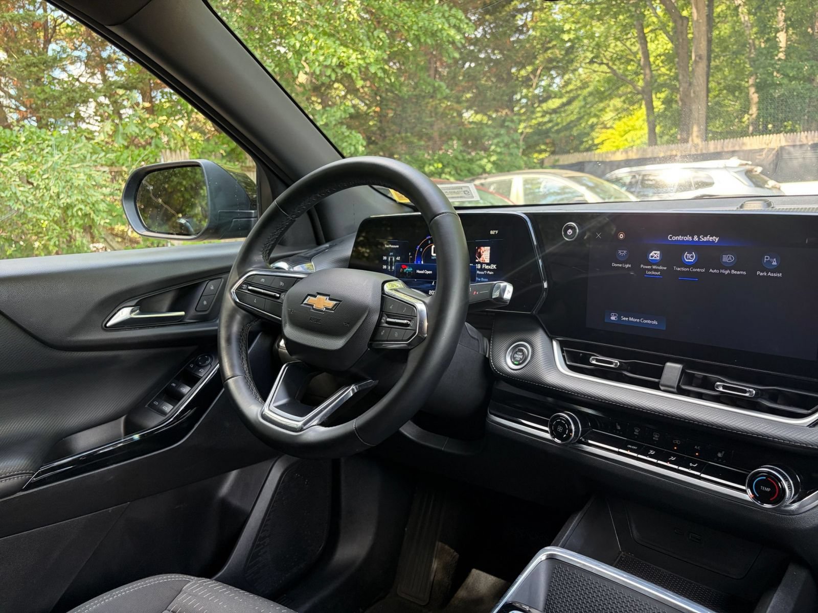 Thumbnail: 2025 Chevrolet Equinox - 34
