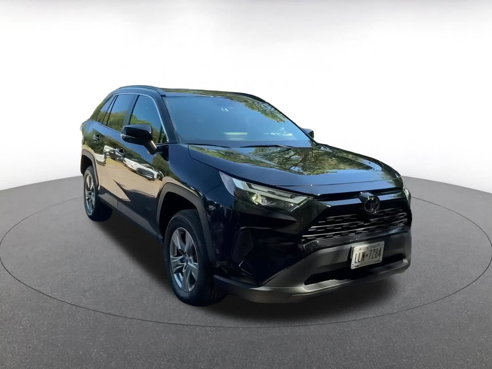 Thumbnail: 2024 Toyota RAV4 - 3
