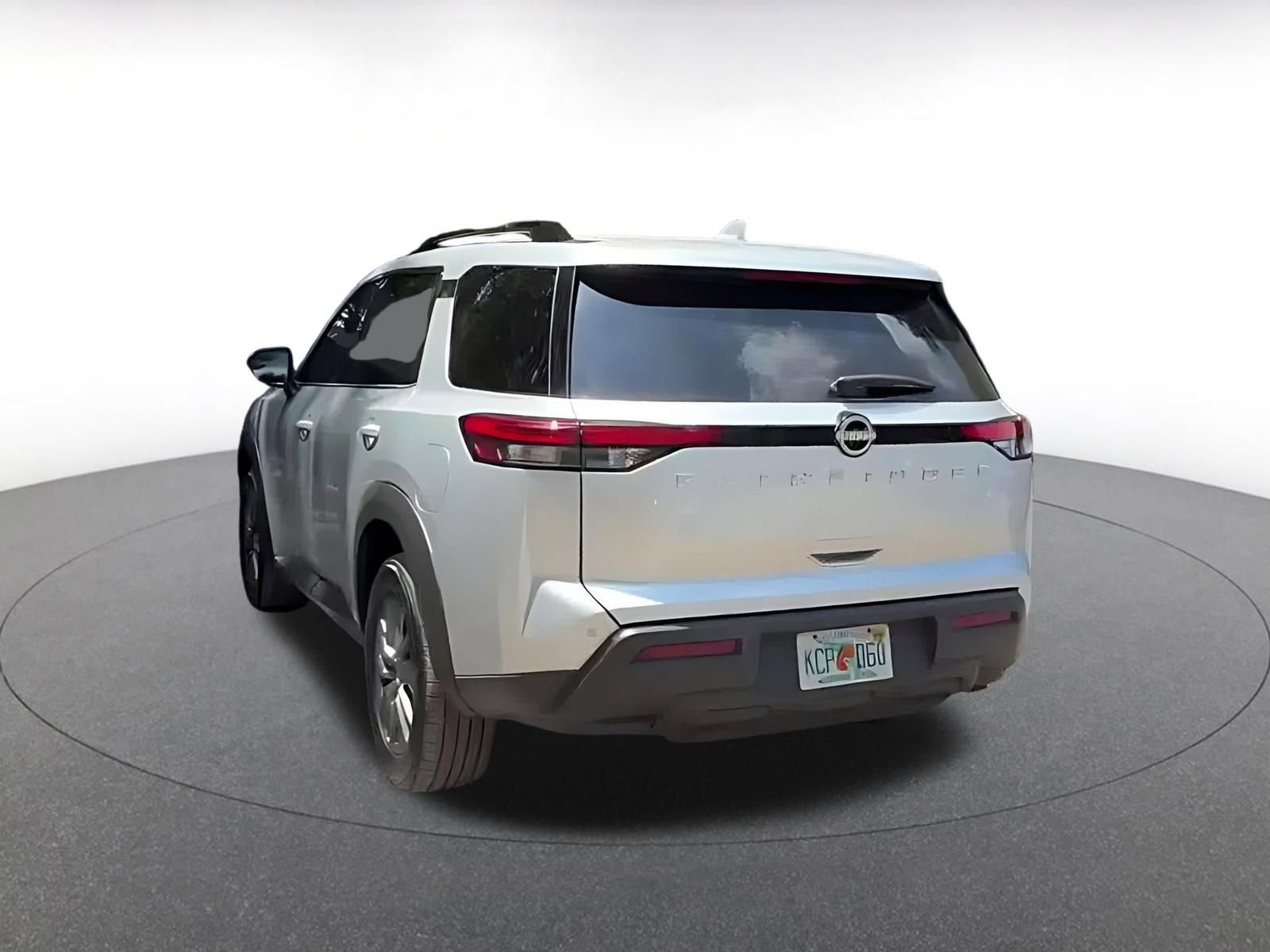 Thumbnail: 2025 Nissan Pathfinder - 11