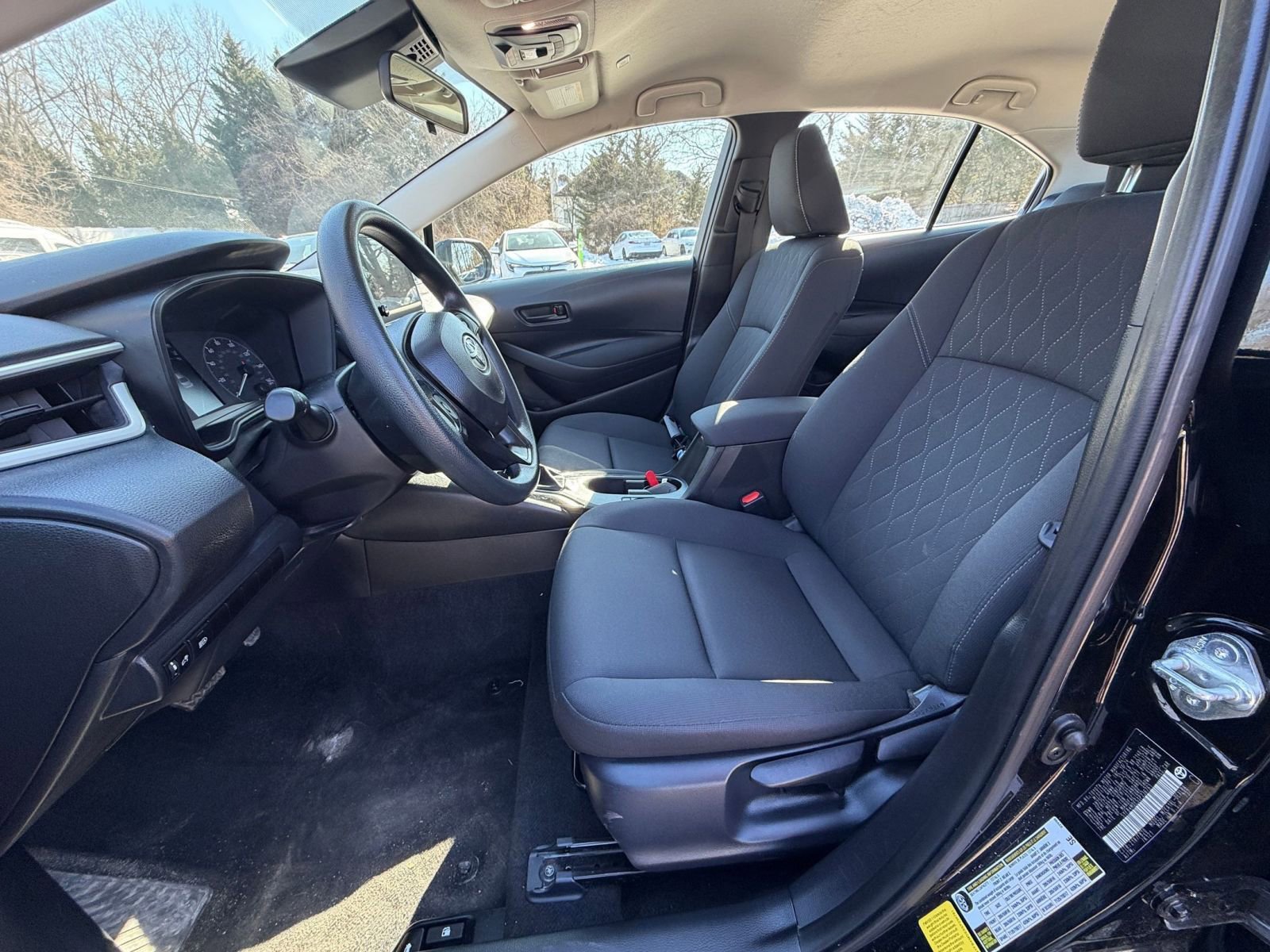 Thumbnail: 2025 Toyota Corolla - 24