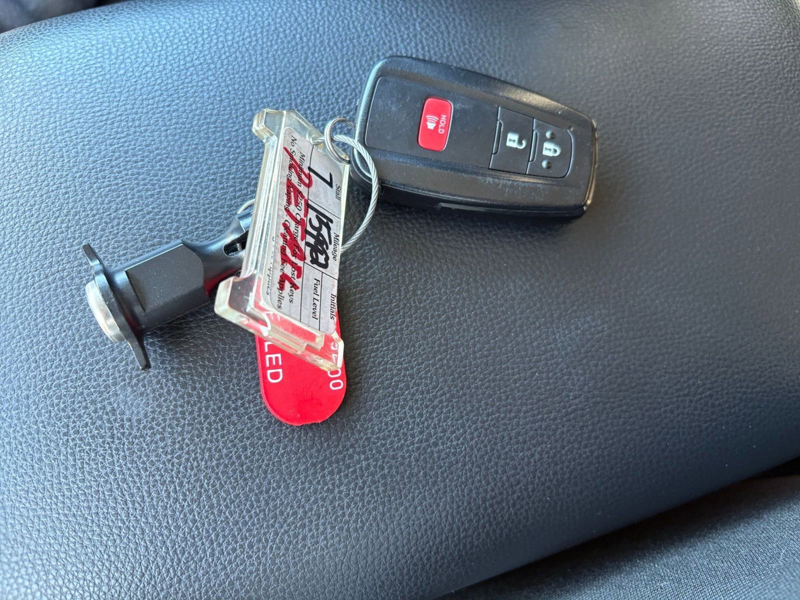 Thumbnail: 2025 Toyota RAV4 - 20