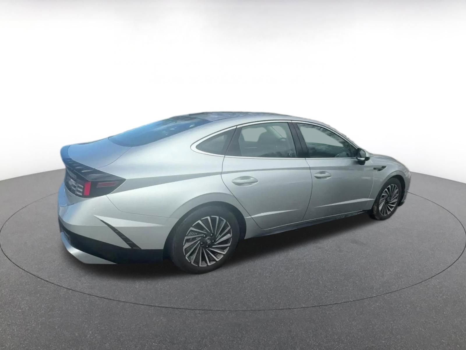 Thumbnail: 2025 Hyundai Sonata - 15