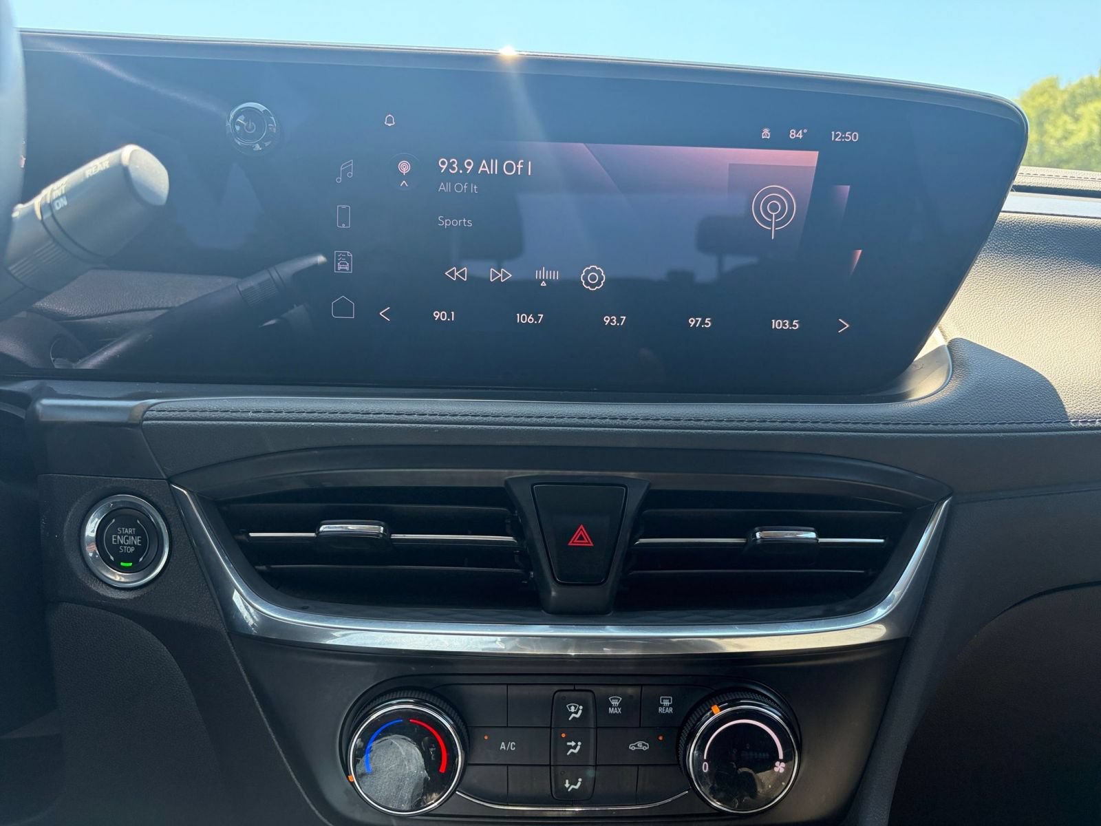 Thumbnail: 2025 Buick Encore GX - 17