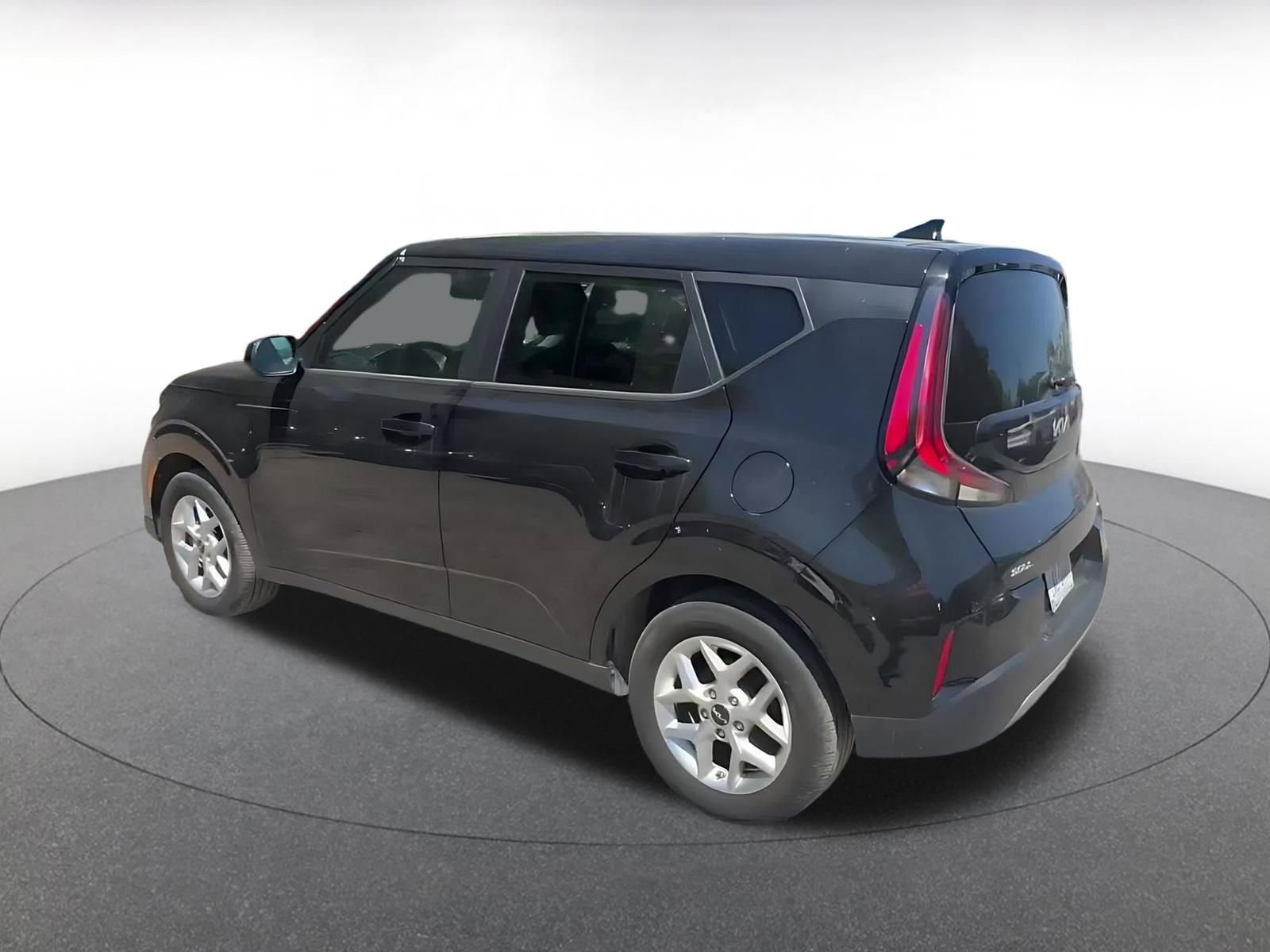 Thumbnail: 2025 Kia Soul - 10