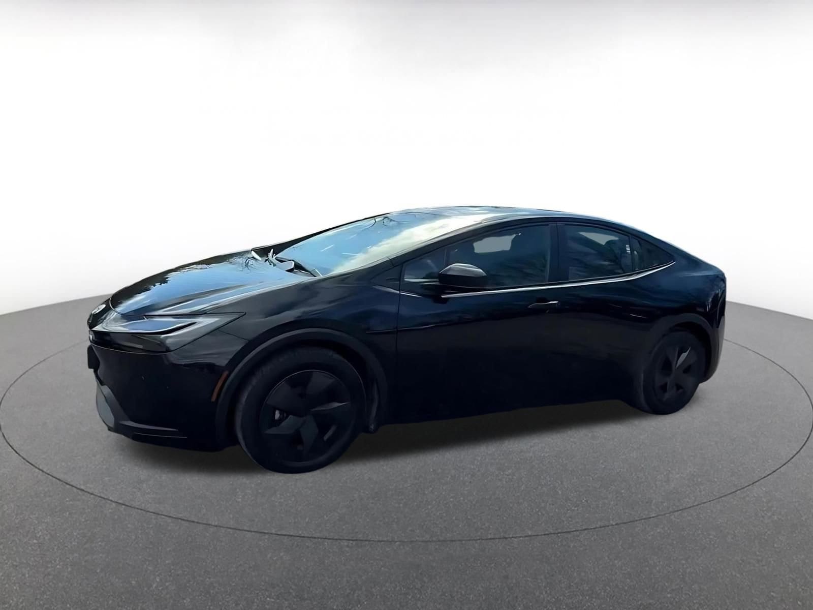 Thumbnail: 2025 Toyota Prius - 8