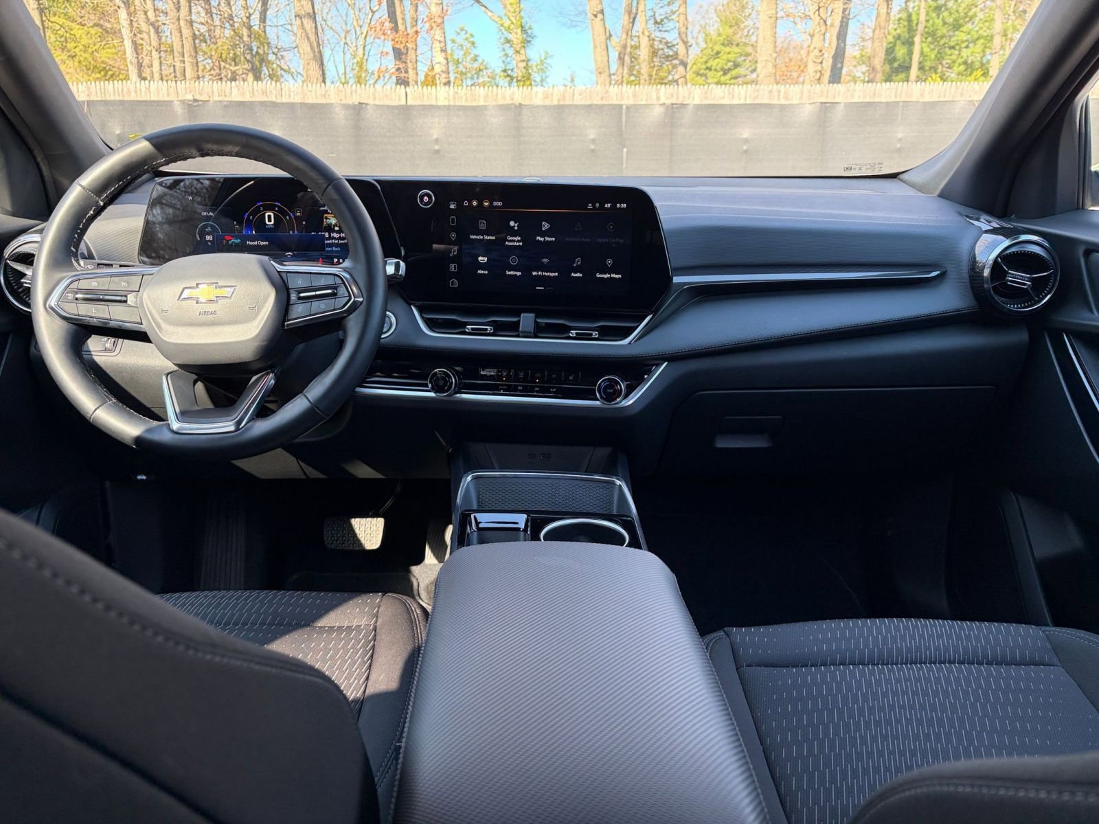 2025 Chevrolet Equinox LT - Photo 32