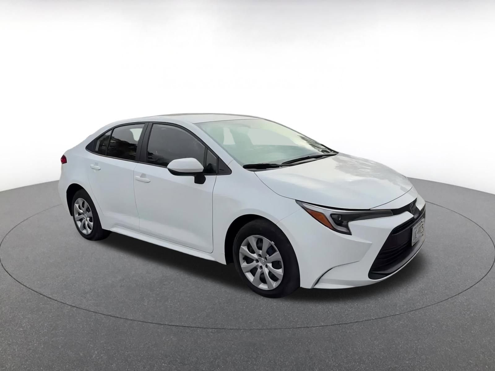 Thumbnail: 2025 Toyota Corolla - 2