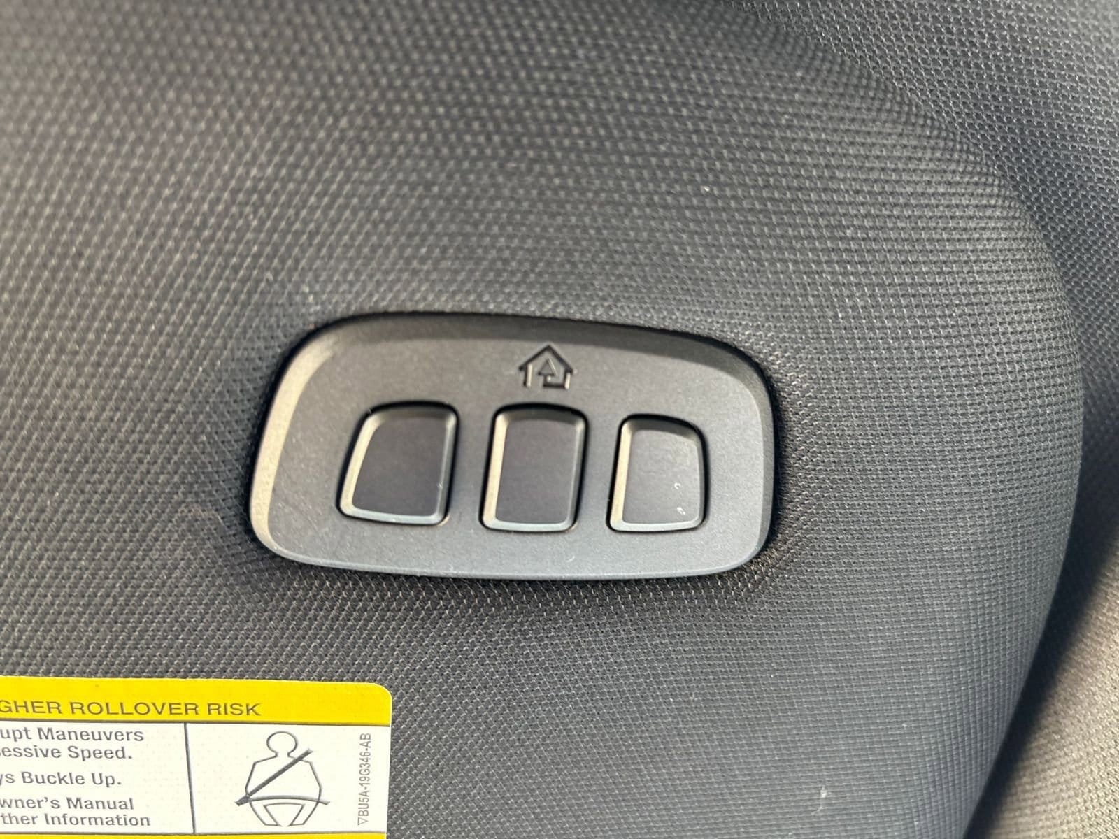 Thumbnail: 2024 Lincoln Navigator - 23