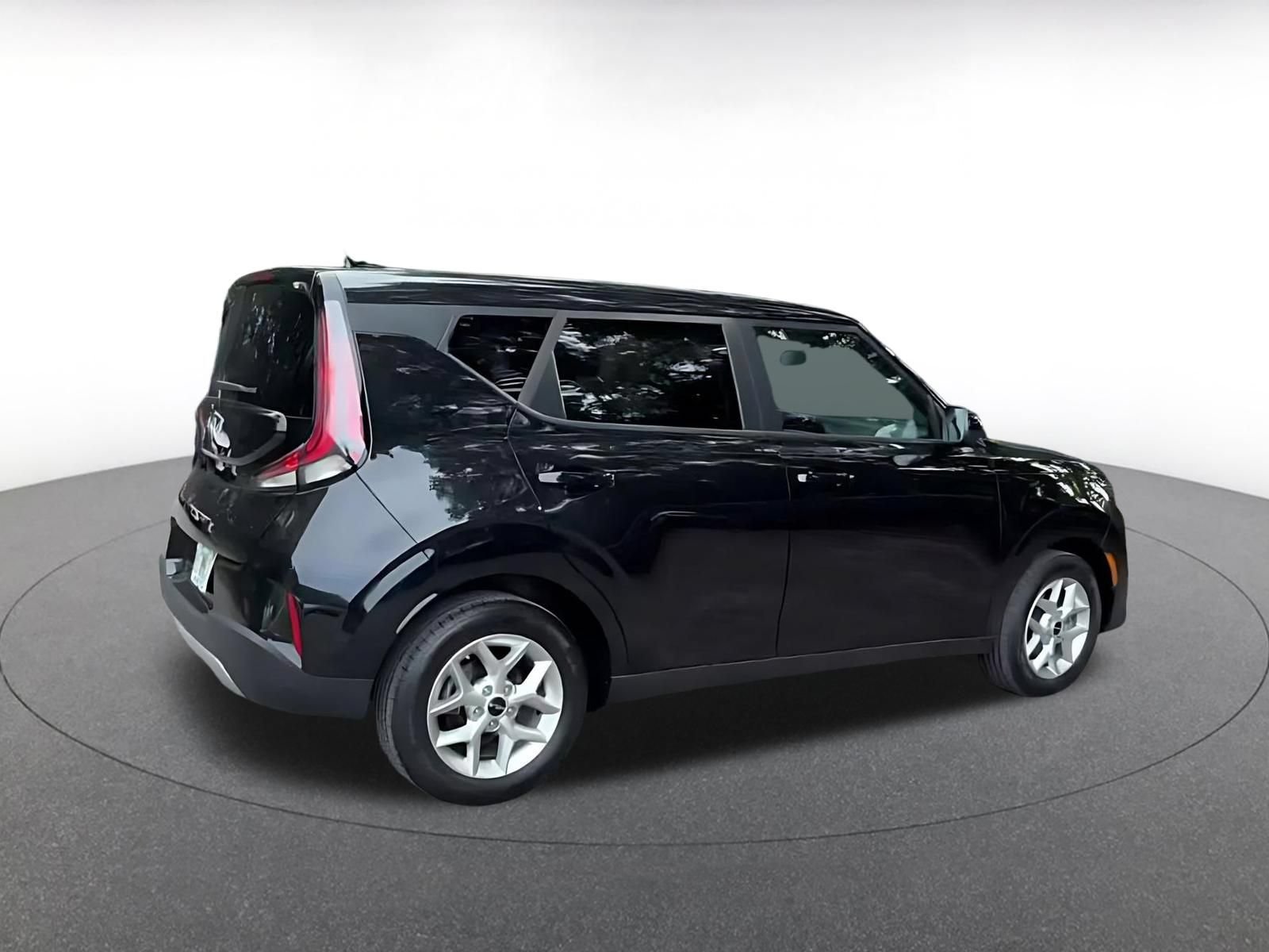 Thumbnail: 2025 Kia Soul - 12