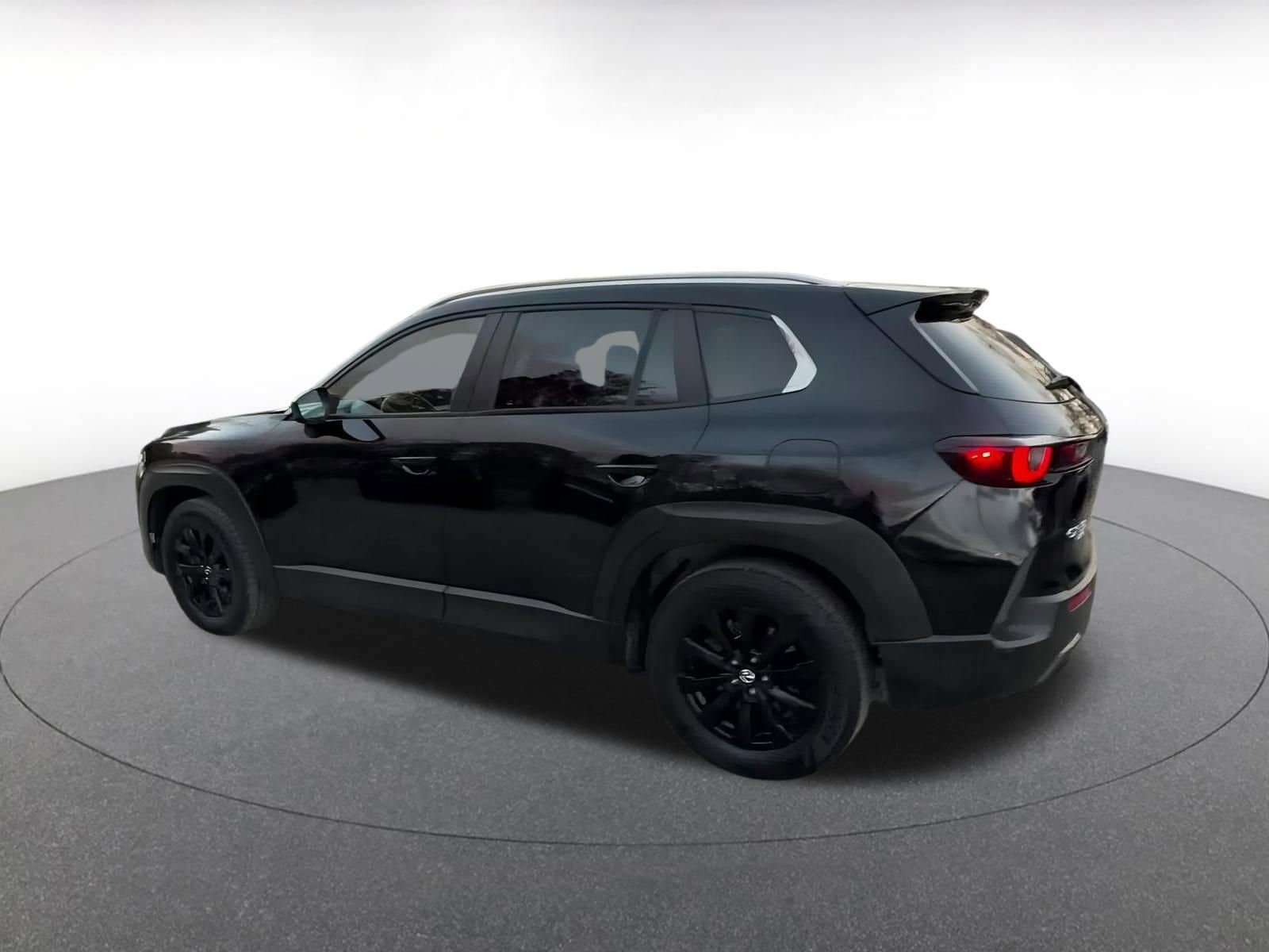 Thumbnail: 2025 Mazda CX-50 - 10