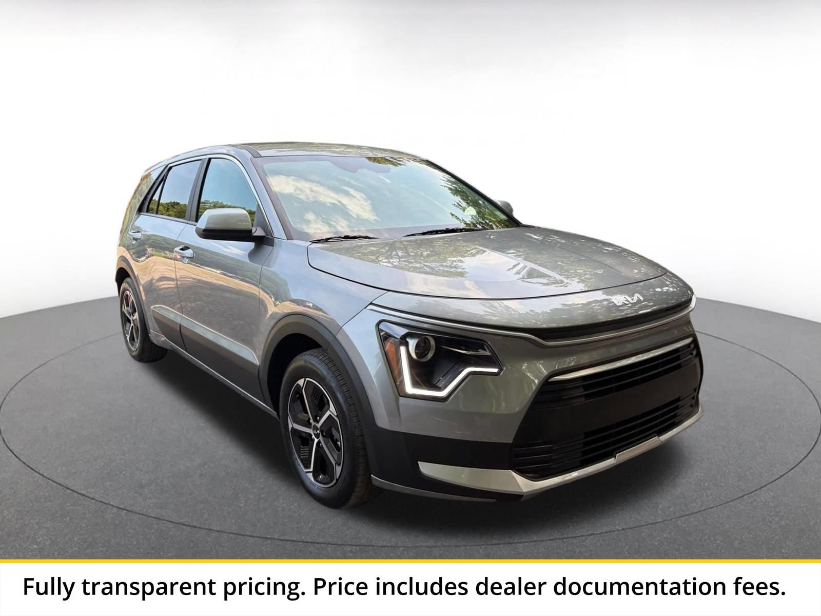 Thumbnail: 2026 Kia Niro - 1