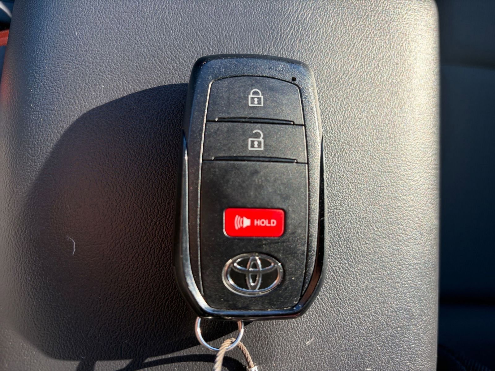 Thumbnail: 2025 Toyota Prius - 22