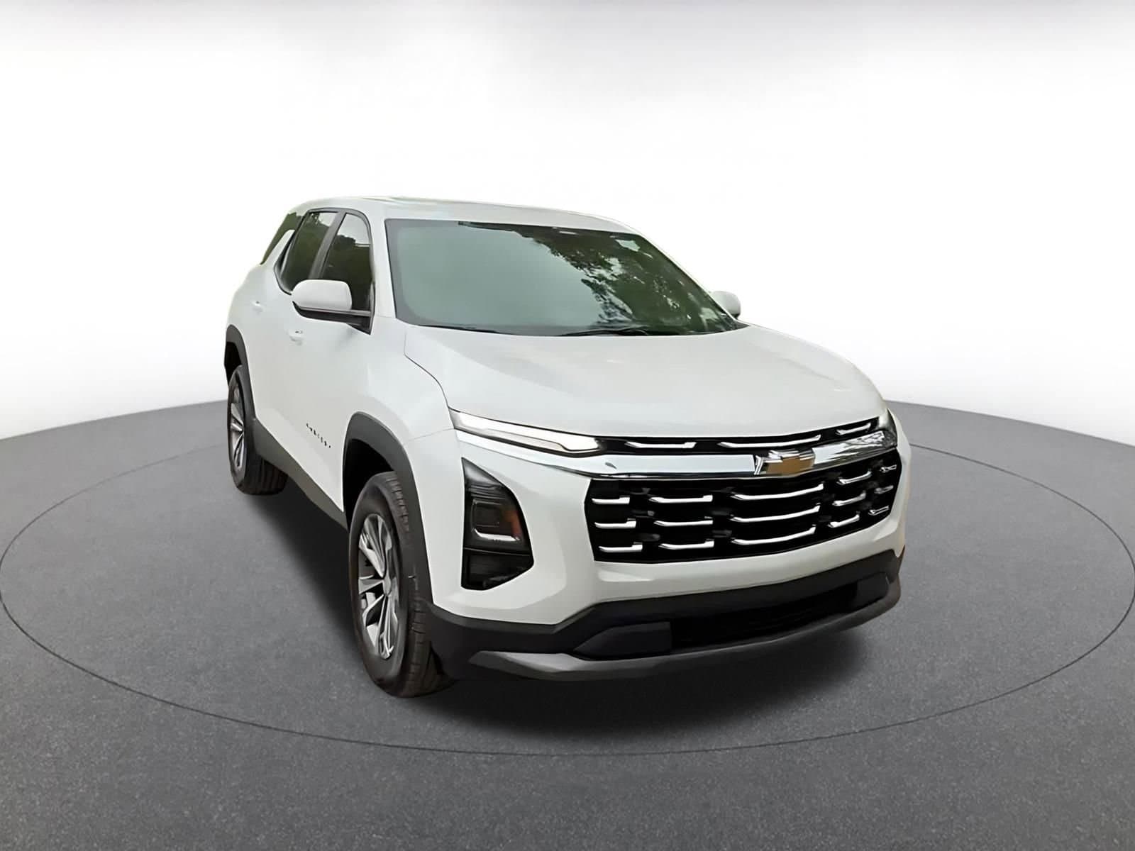 Thumbnail: 2025 Chevrolet Equinox - 3