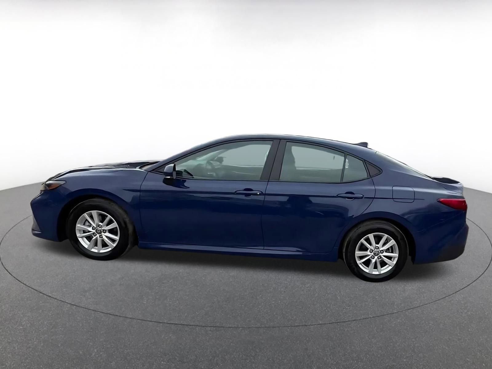 Thumbnail: 2025 Toyota Camry - 9